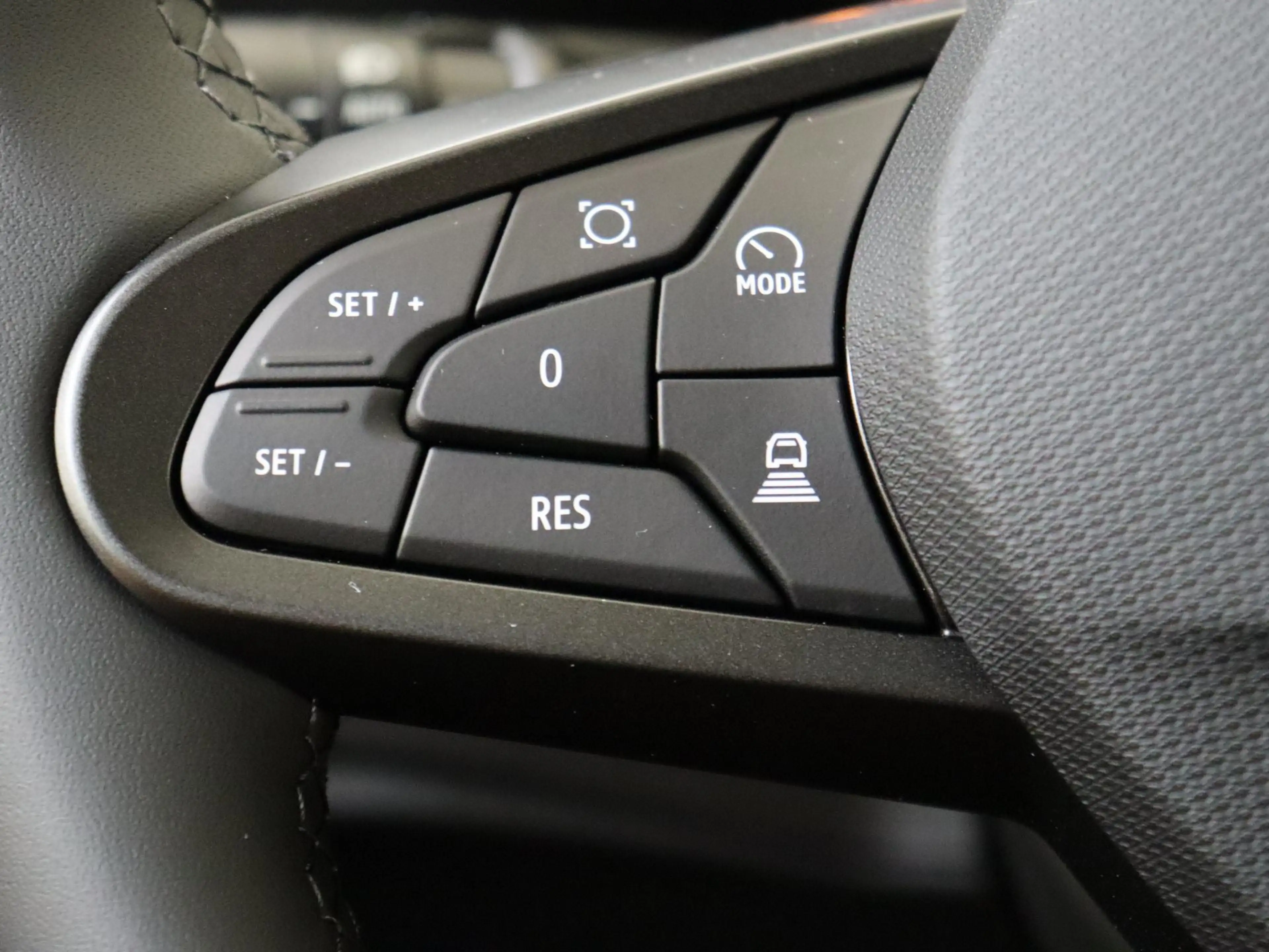 Renault Twingo urban range techno 27.5 kWh Pack Privilege — photo 12