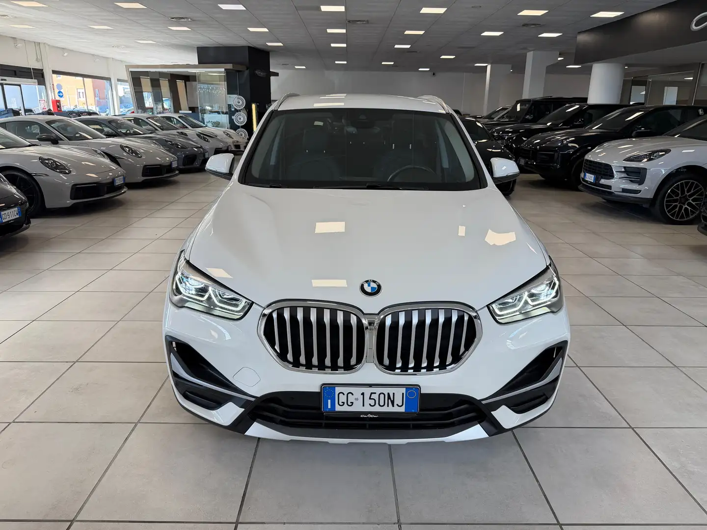 BMW X1 sdrive18d xLine auto Blanc - 2