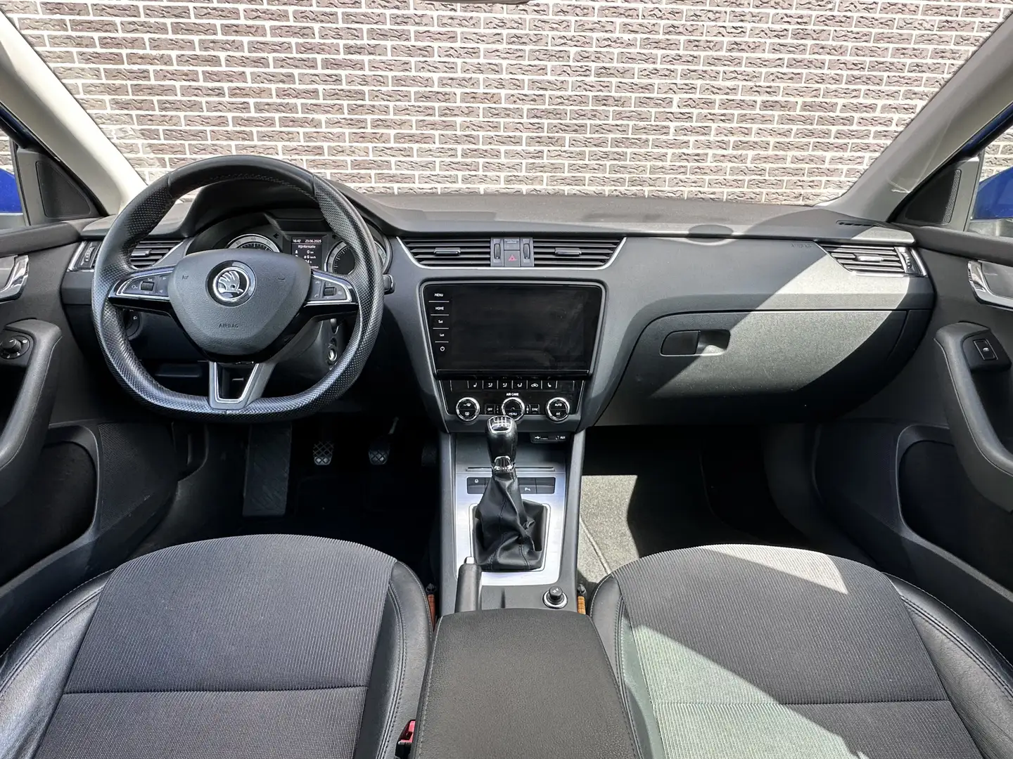 Skoda Octavia Combi 1.0 TSI Greentech Ambition Business | Naviga Blauw - 2
