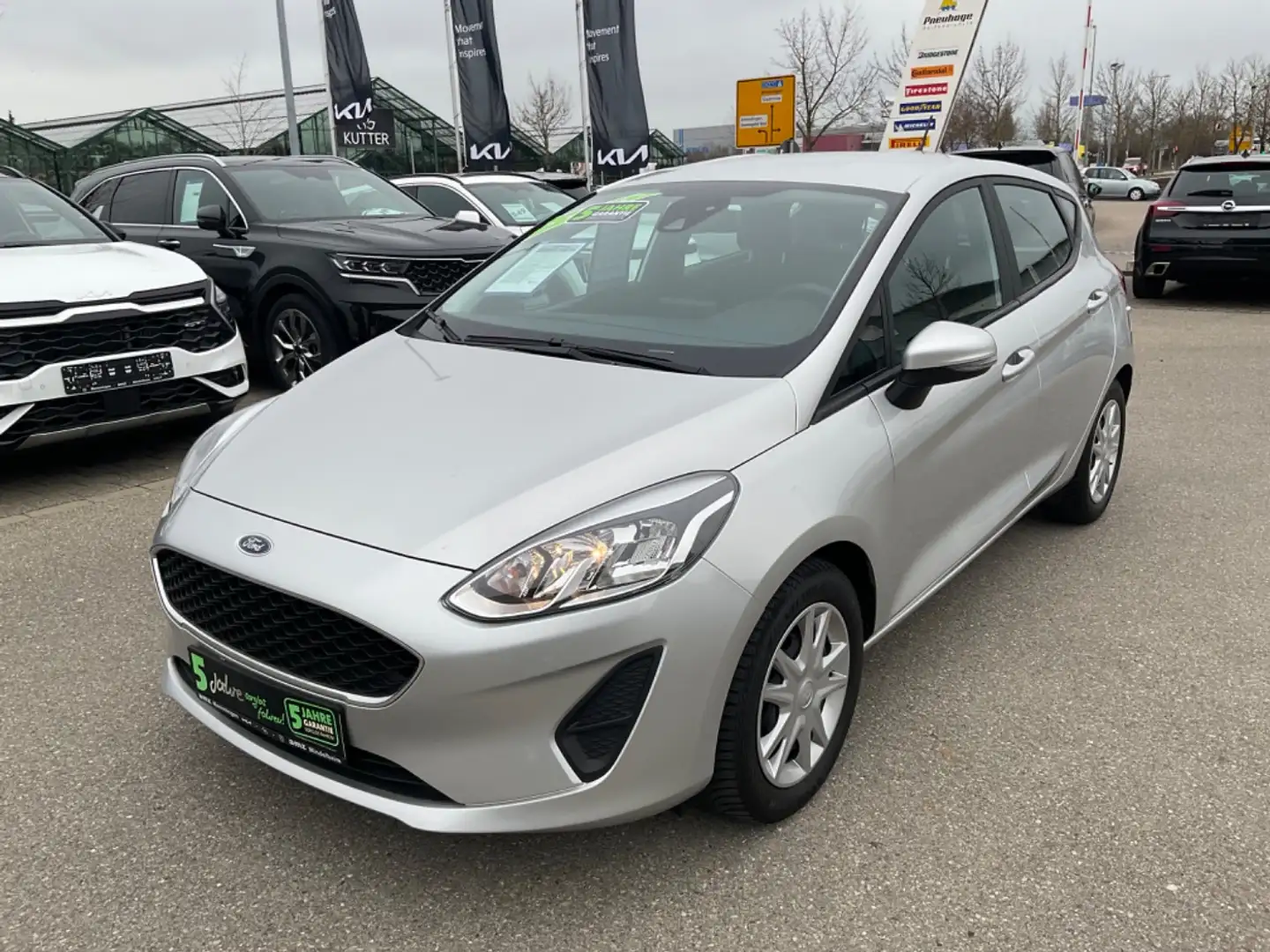 Ford Fiesta 1.1 Cool&Connect S/S *Klima*Multifunk.L* Silber - 2