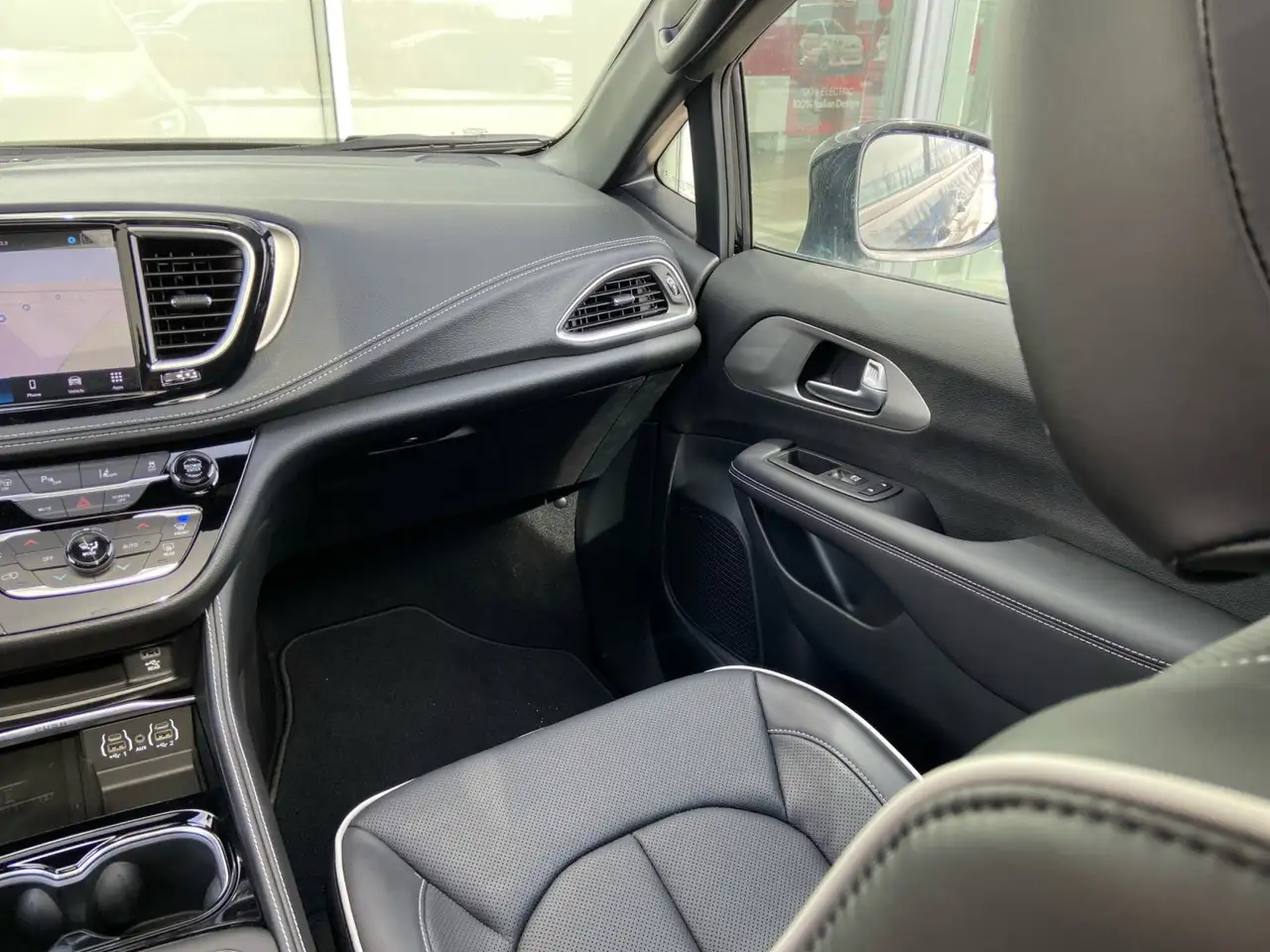 Chrysler Pacifica fotografie Chrysler Pacifica
