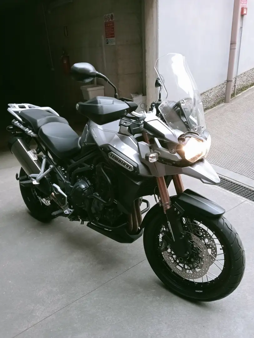 Triumph Tiger 1200 Explorer Gri - 1