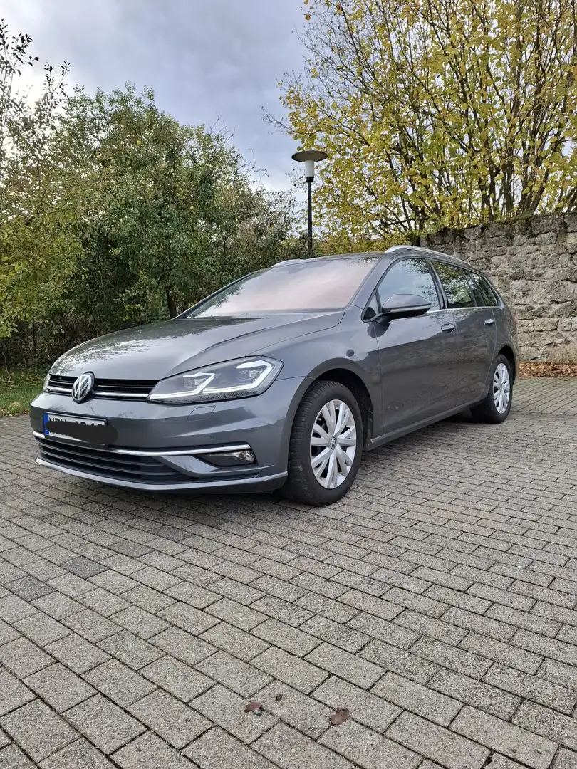Volkswagen Golf Variant 2.0 TDI Highline Grau - 1