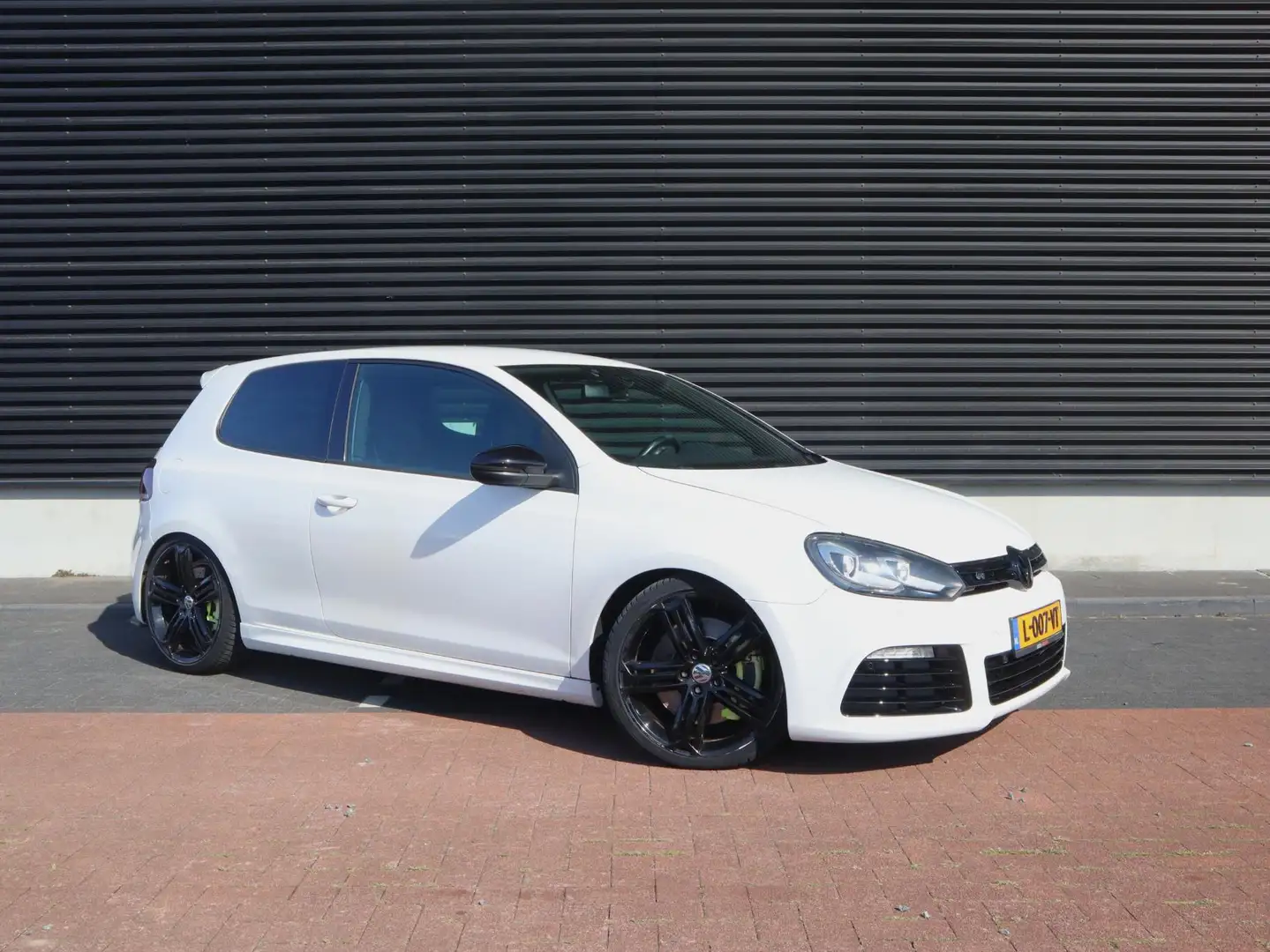Volkswagen Golf 2.0 R 4-Motion Clima | Cruise | Navi | Alarm Klass Wit - 2
