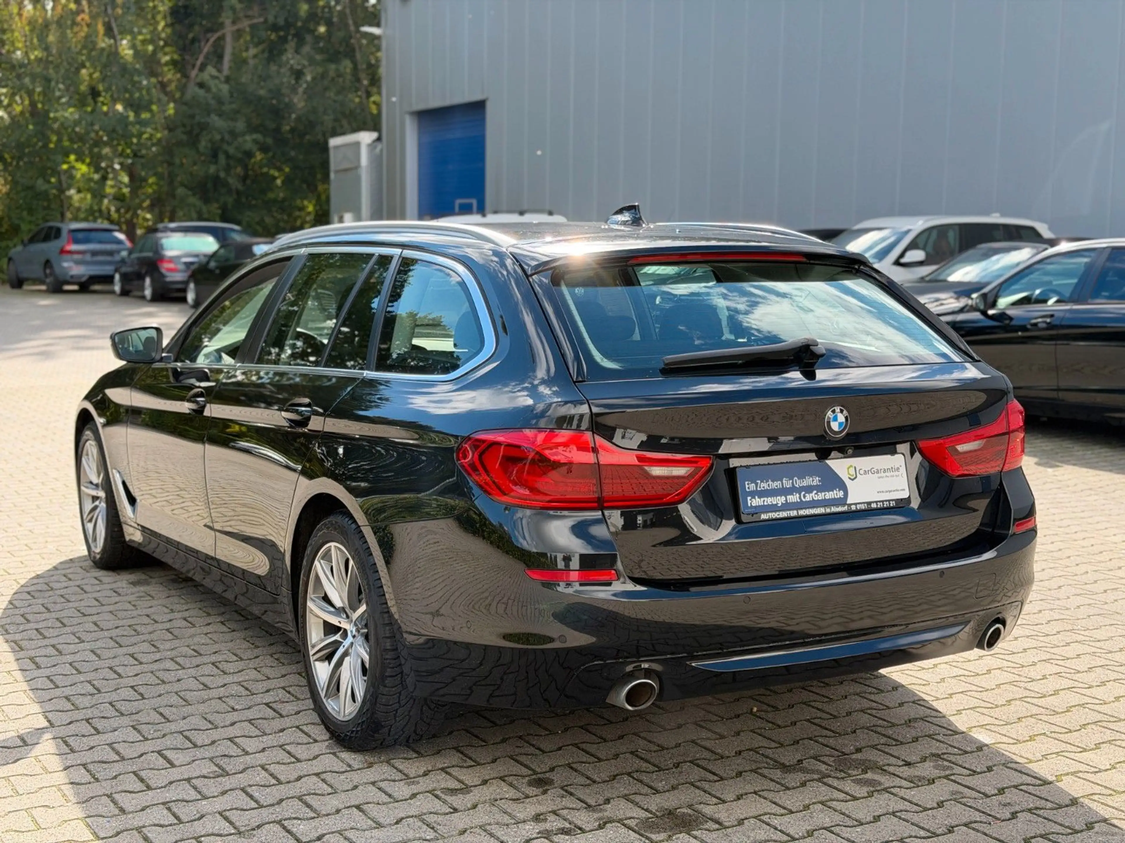 BMW 530 i Touring Garantie*Kamera*Parkassist*AHK*LED — photo 12