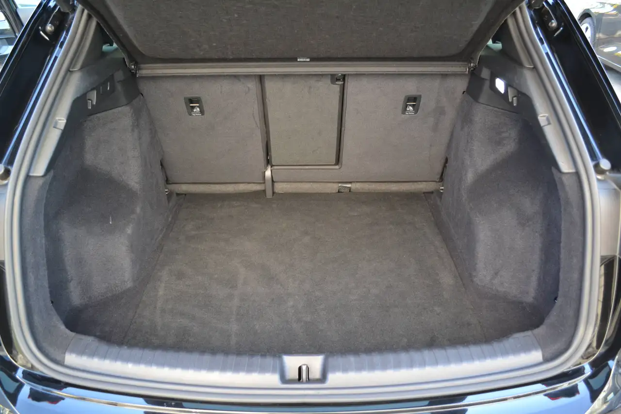 Audi Q4 e-Tron 40 "S-line" * PANO * Leder * S zetels, миниатюра 25