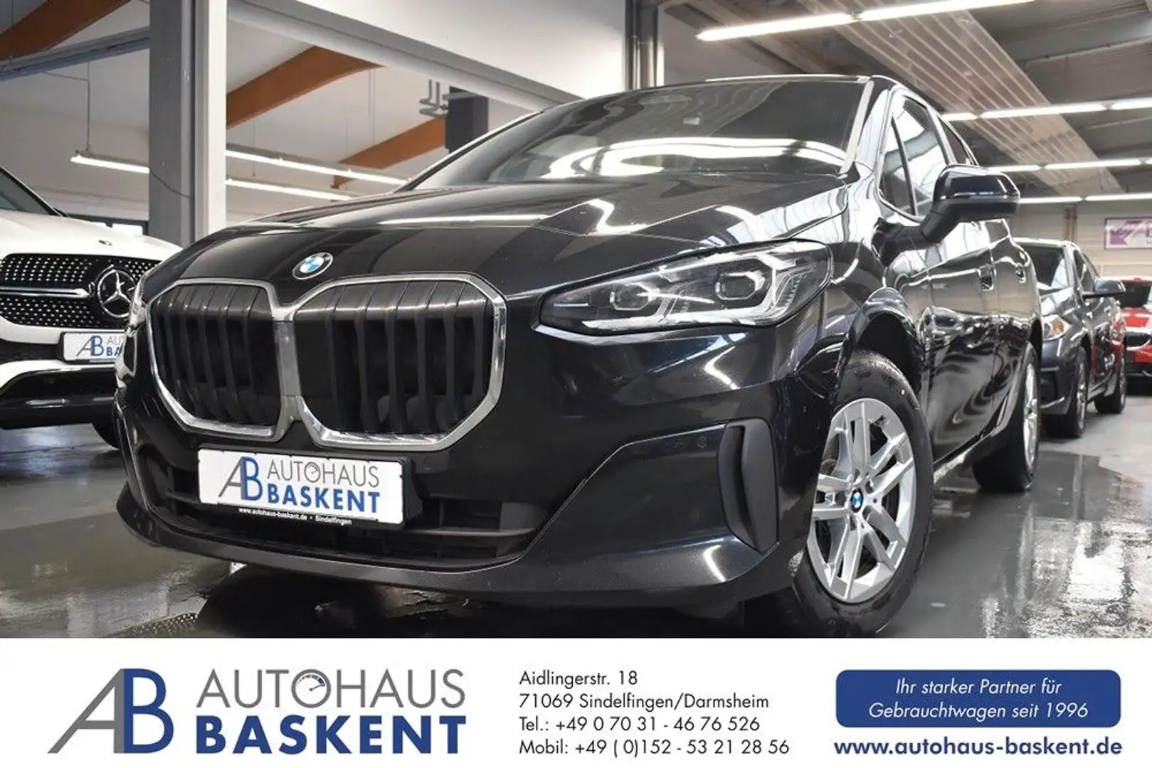 BMW 218 *ADAP.LED*AHK*PANO*DIGITAL*SHZ Black - 1