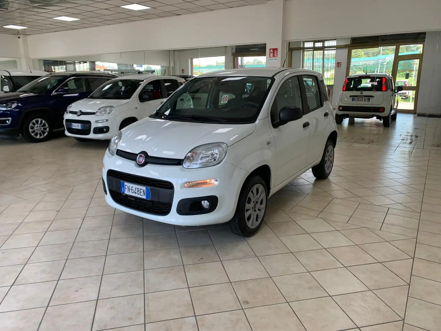 Fiat New Panda Panda 3 2016 0.9 t.air t. natural power Easy 80cv Wit - 1