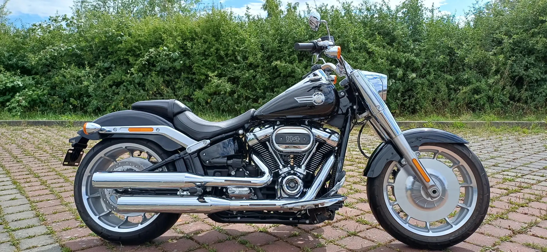Harley-Davidson Fat Boy 2022 FLFBS 114 Schwarz - 1