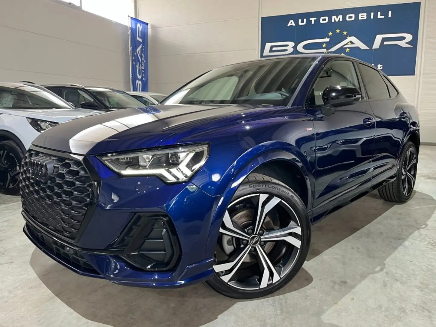 Audi Q3 SPB 35TDI Stronic Identity Black S line "20 Sline Blu/Azzurro - 1