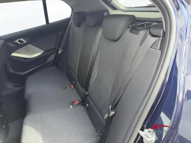 BMW 1 Series view 7