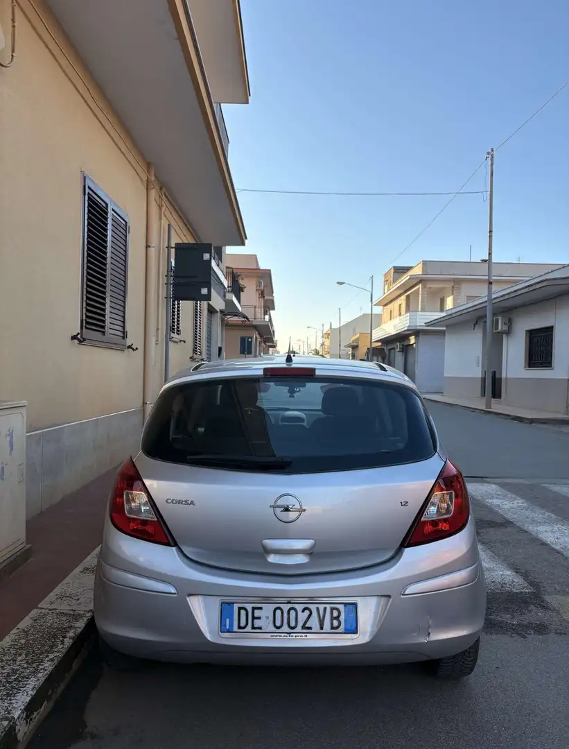 Opel Corsa 5p 1.2 Cosmo 80cv - 2