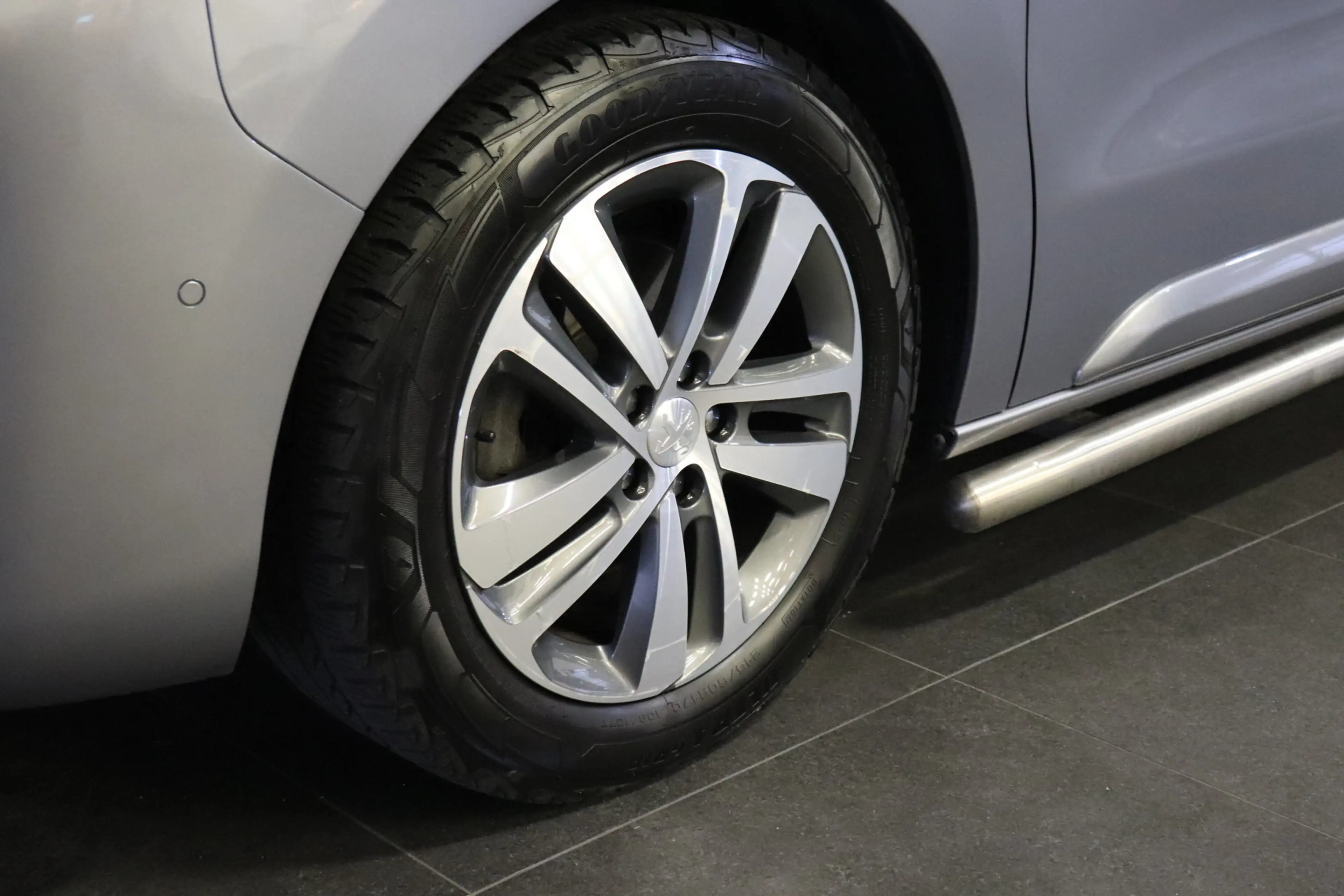 Peugeot Expert 2.0 BlueHDI 180PK Dubbel Cabine Automaat EURO 6 - — photo 13