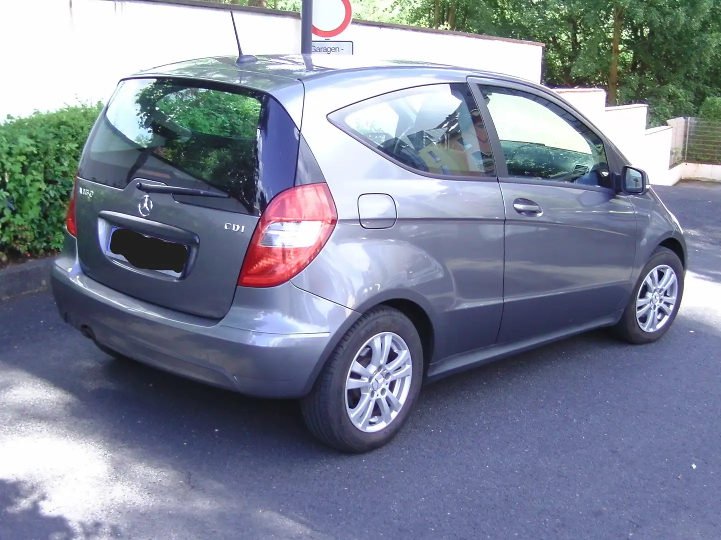 Mercedes-Benz A 160 A 160 CDI Avantgarde DPF BlueEFFICIENCY Special Ed Grey - 2