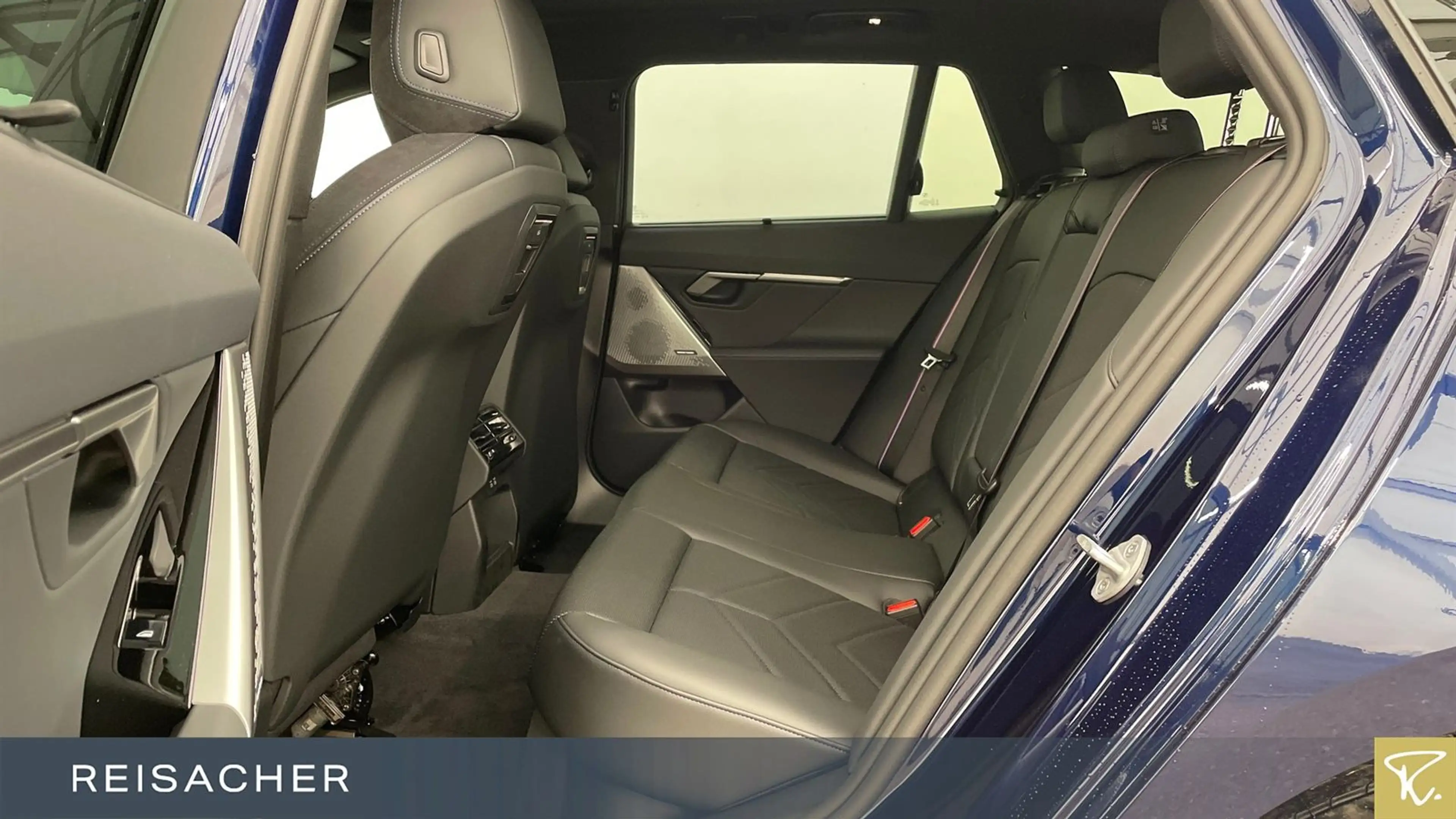 BMW i5 xDrive40 Touring Laden DC Ladekabel DAB — photo 8