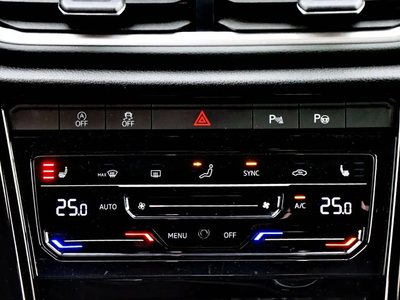 Volkswagen T-Roc R 4MOTION 2.0 TSI OPF DSG LED/NAVI/BEATS/RÜCKFK 11