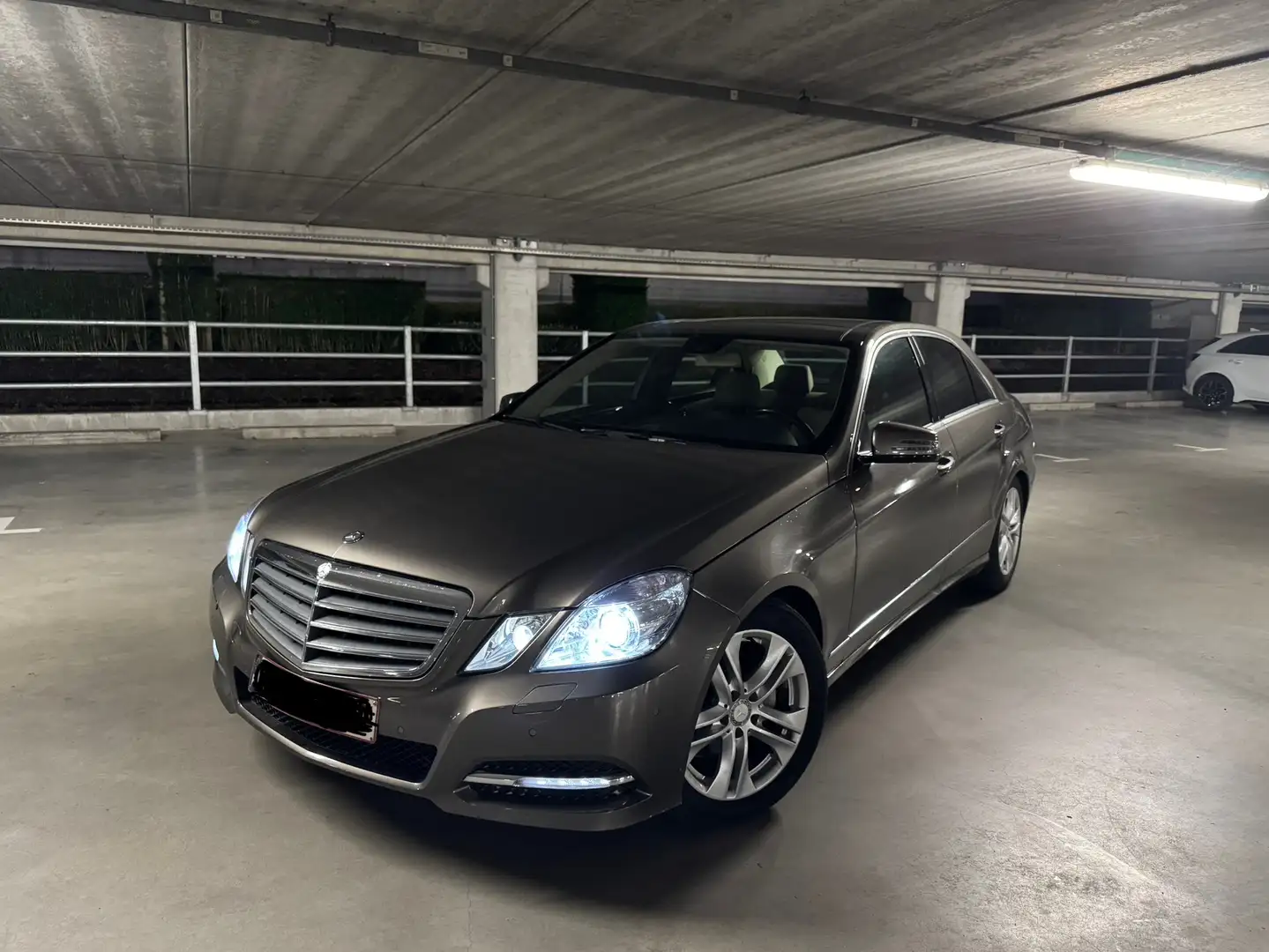 Mercedes-Benz E 200 CDI Avantgarde - 1