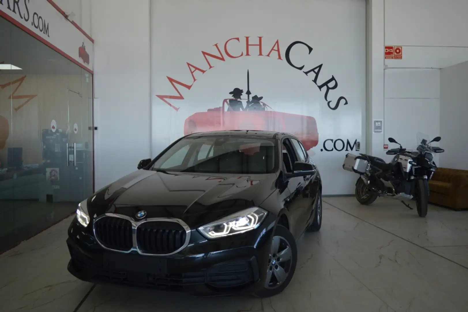 BMW 116 116d Business Noir - 2