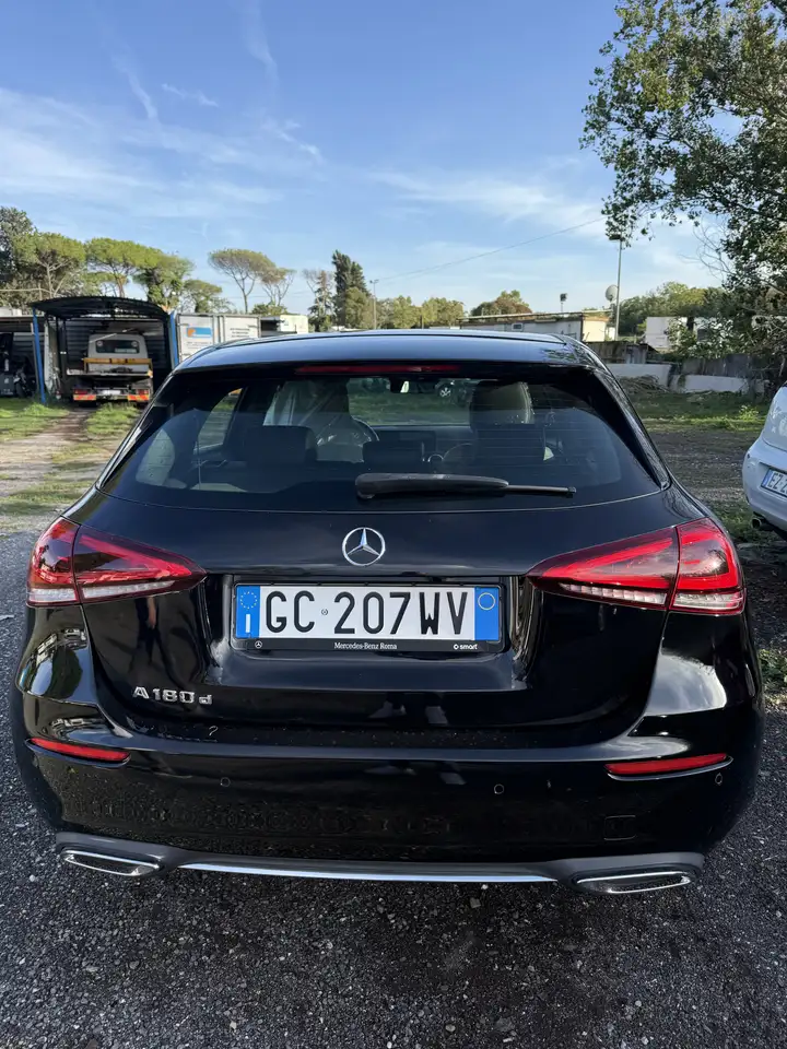 Mercedes-Benz A 180