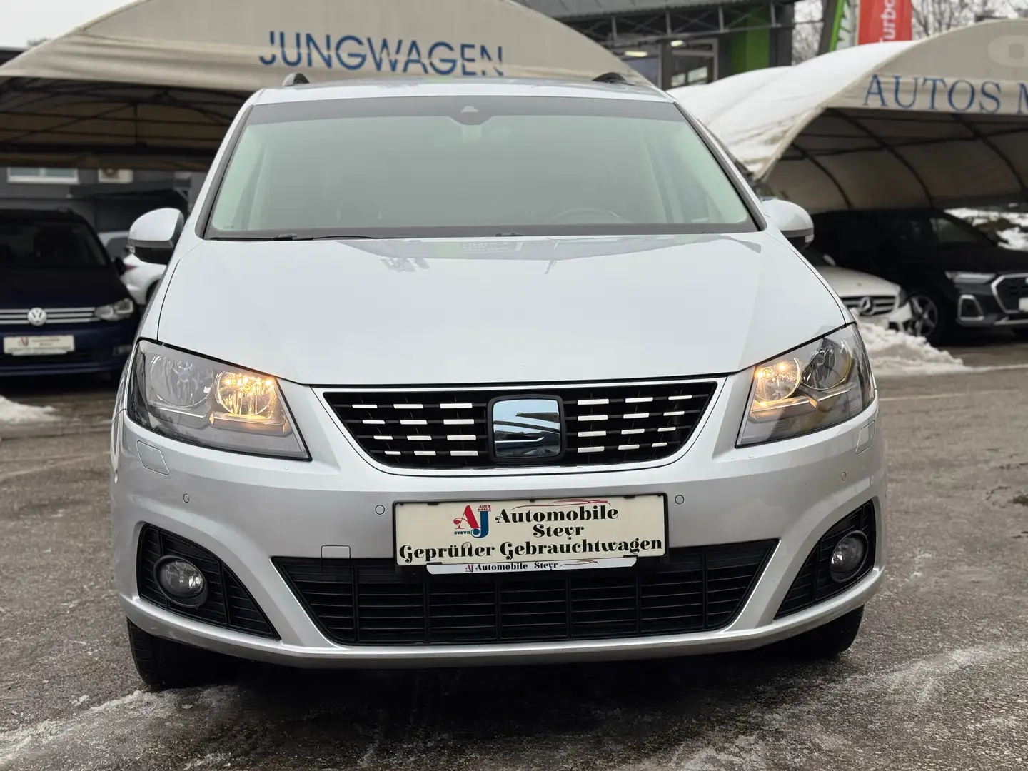 SEAT Alhambra Executive 2,0 TDI DSG.+7 Sitze+Navi+Kamera+ACC Grau - 2