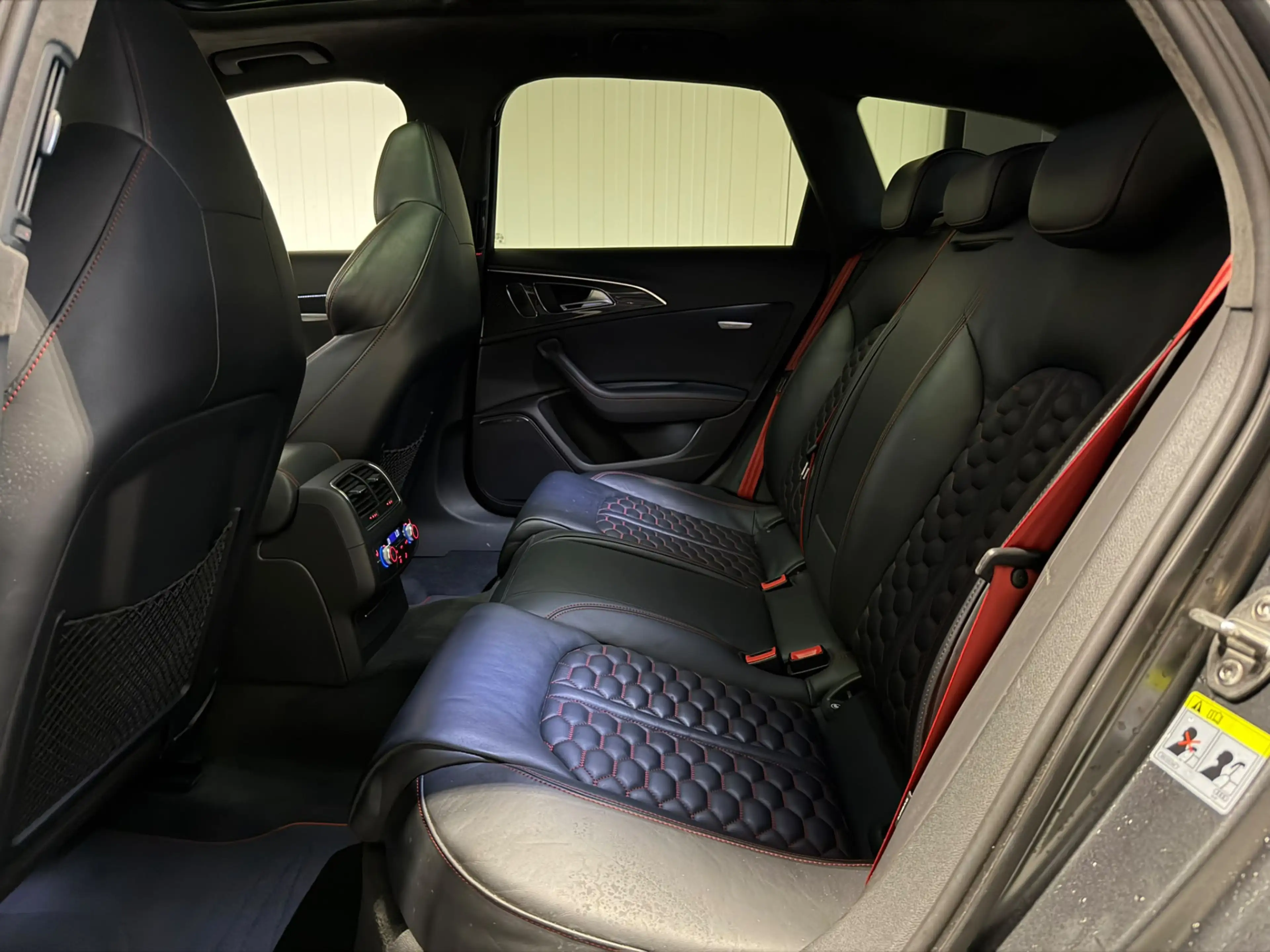 Audi RS6 Avant 4.0 TFSI Quattro Pro Line Plus Matgrijs Pano — photo 22