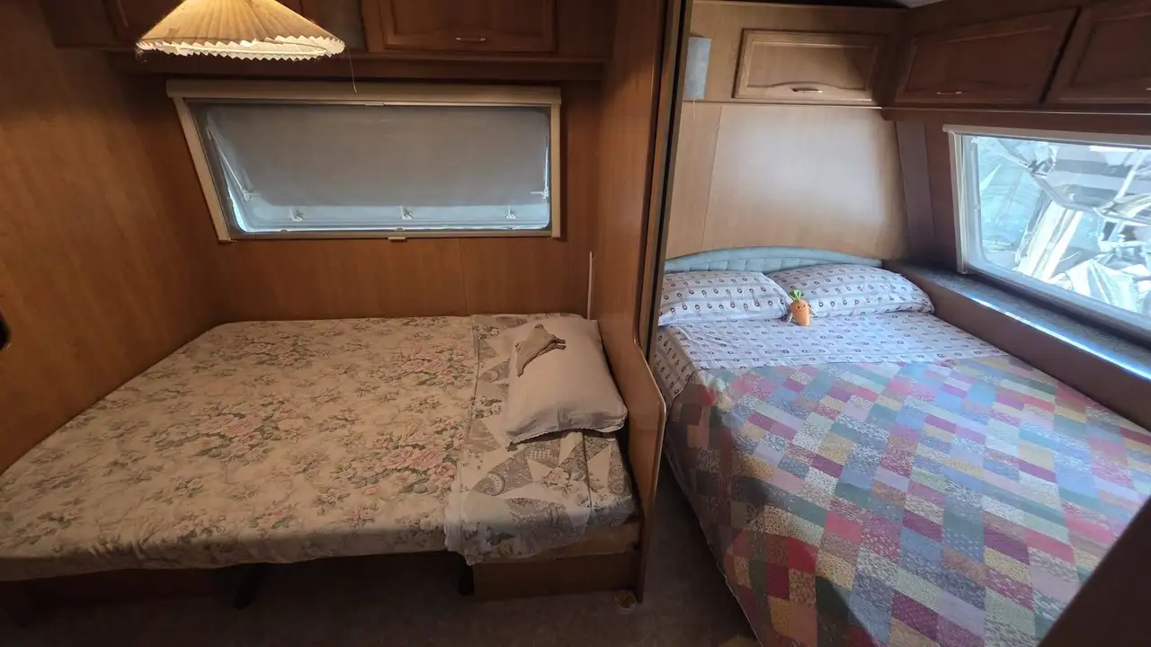 Caravans-Wohnm Airstream 495, foto 2