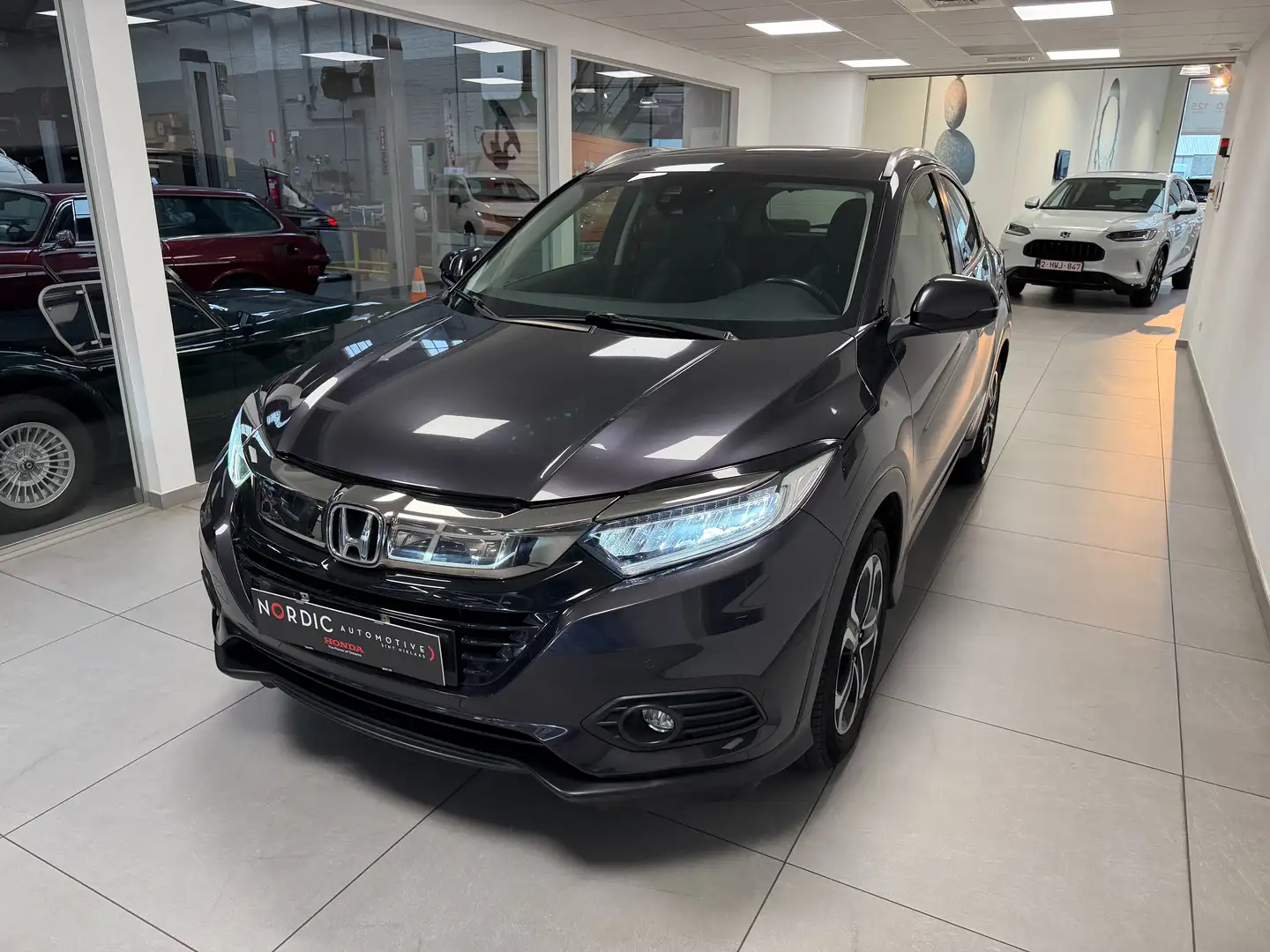 Honda HR-V HR-V 1.5 i-VTEC CVT Executive Чёрный - 1