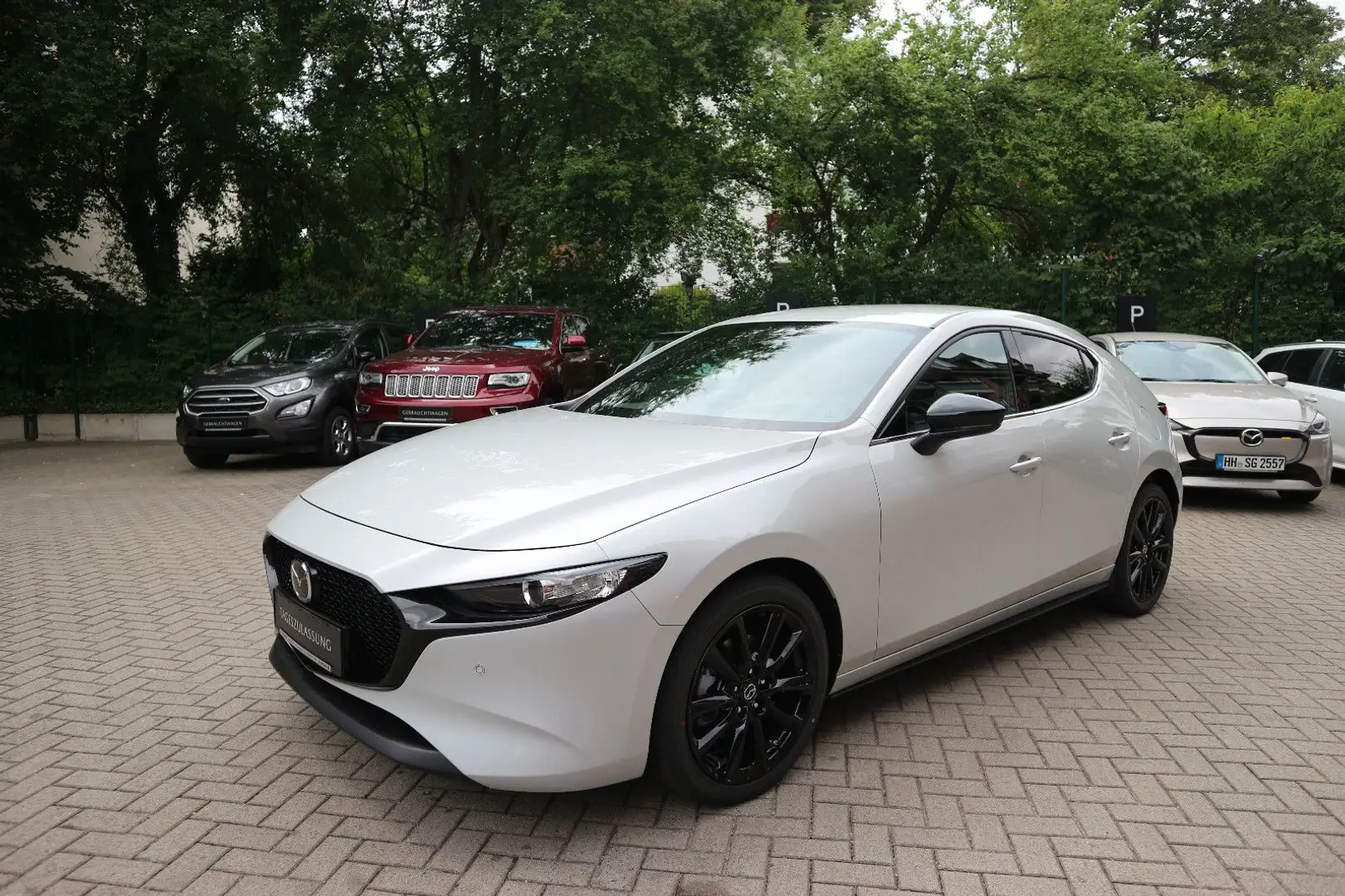 Mazda 3 2.5L e-SKYACTIV-G 140 MT FWD Homura Weiß - 2