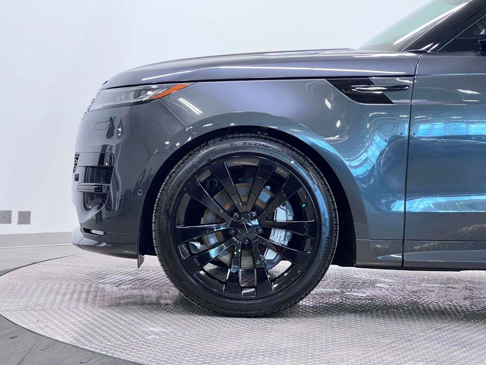 2026 Land Rover Range Rover Sport P400 DYNAMIC HSE thumb 9