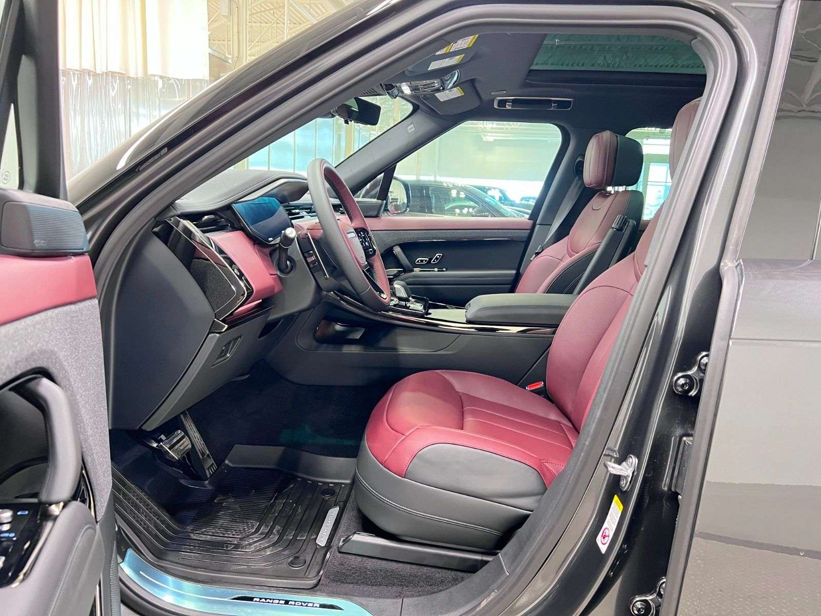 2026 Land Rover Range Rover Sport P400 DYNAMIC HSE thumb 31
