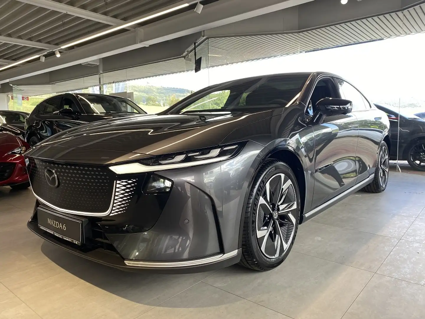 Mazda 6e EV Takumi bis zu 605 KM Reichweite Leder, 360°, 19 Grau - 1