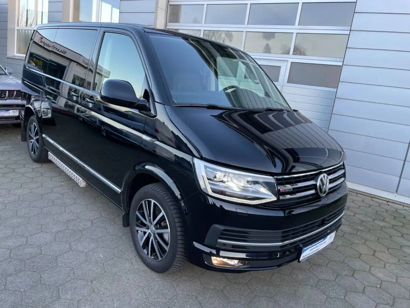 Volkswagen T6 Multivan 2.0 TDI DSG Business 4Motion+6 Sitze Zwart - 1