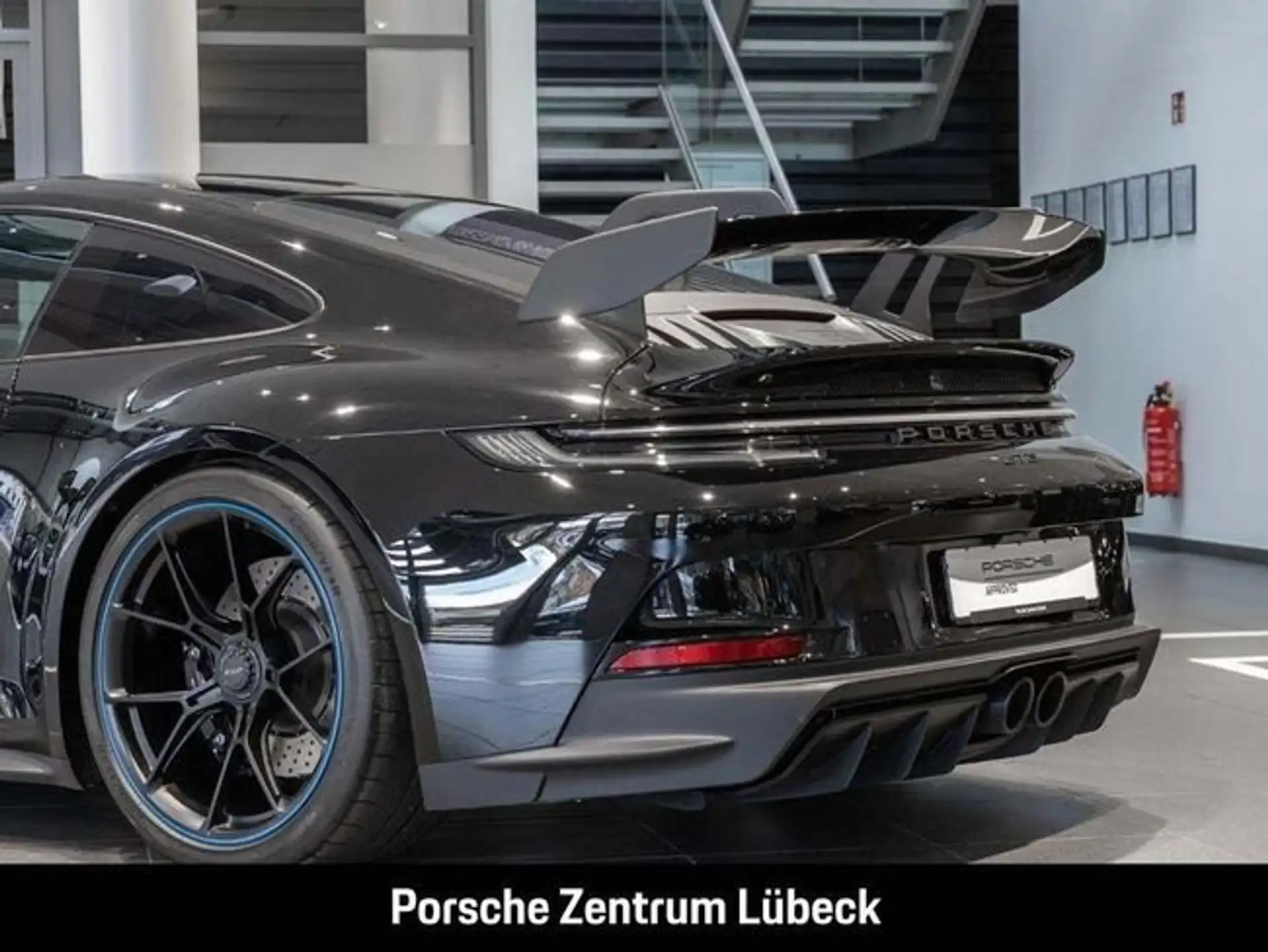 포르쉐 GT3 2024 검정 사진 6