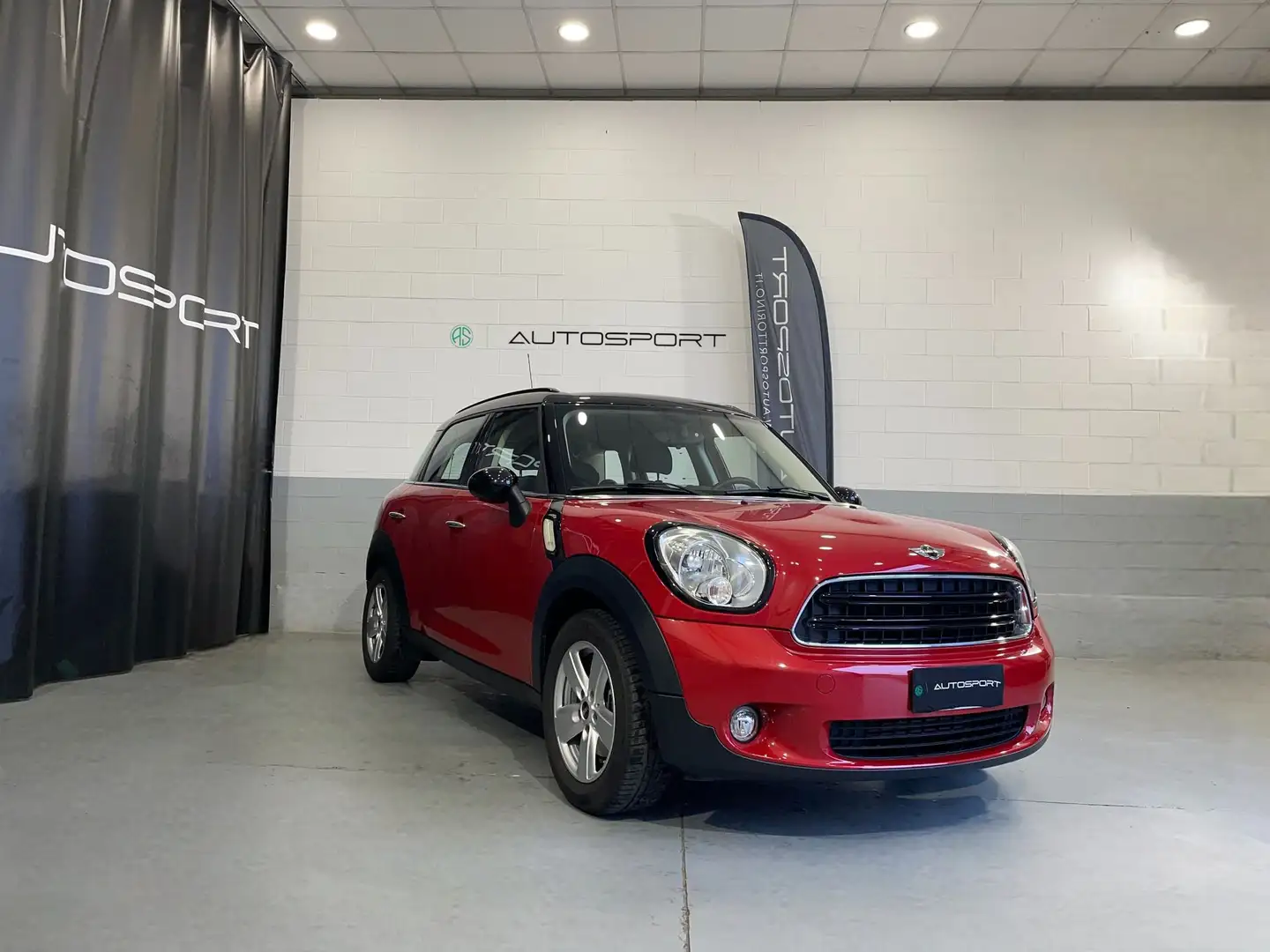 MINI Cooper D Countryman Cooper D Countryman Rojo - 1