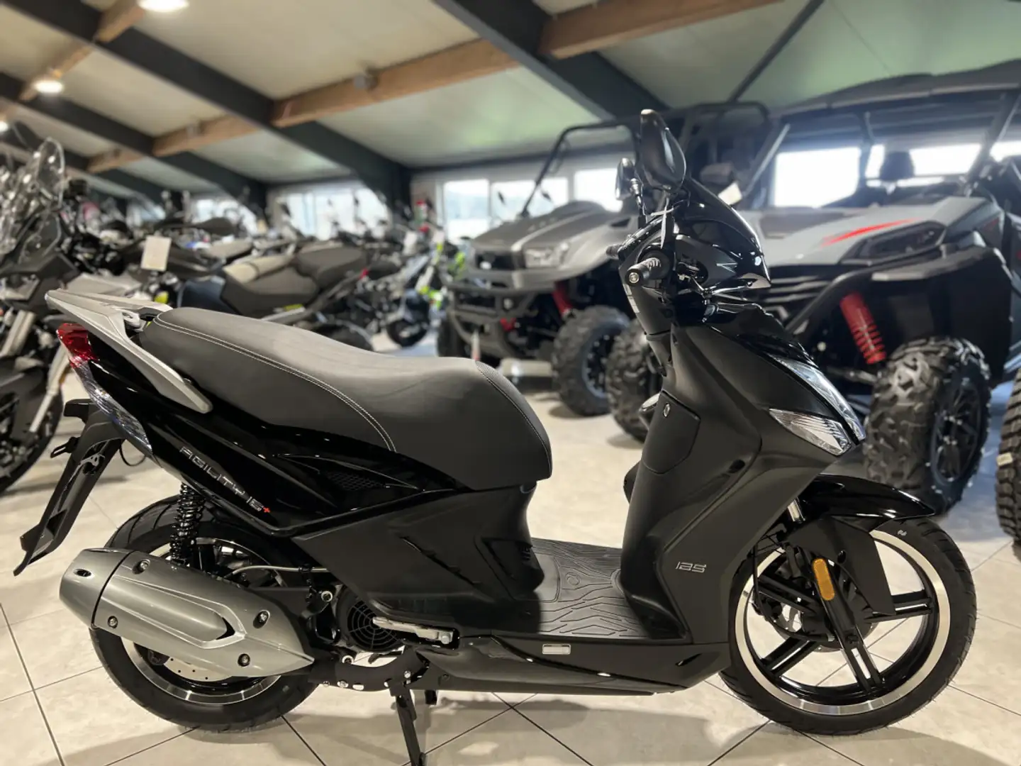 Kymco Agility 125 16+ CBS Negru - 1