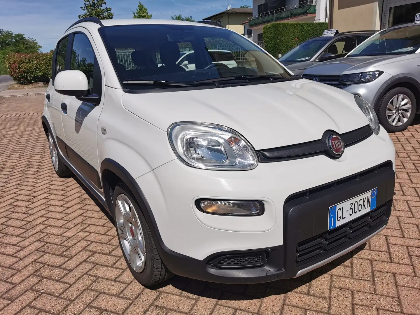 Fiat Panda 1.0 firefly hybrid City Life Blanc - 2