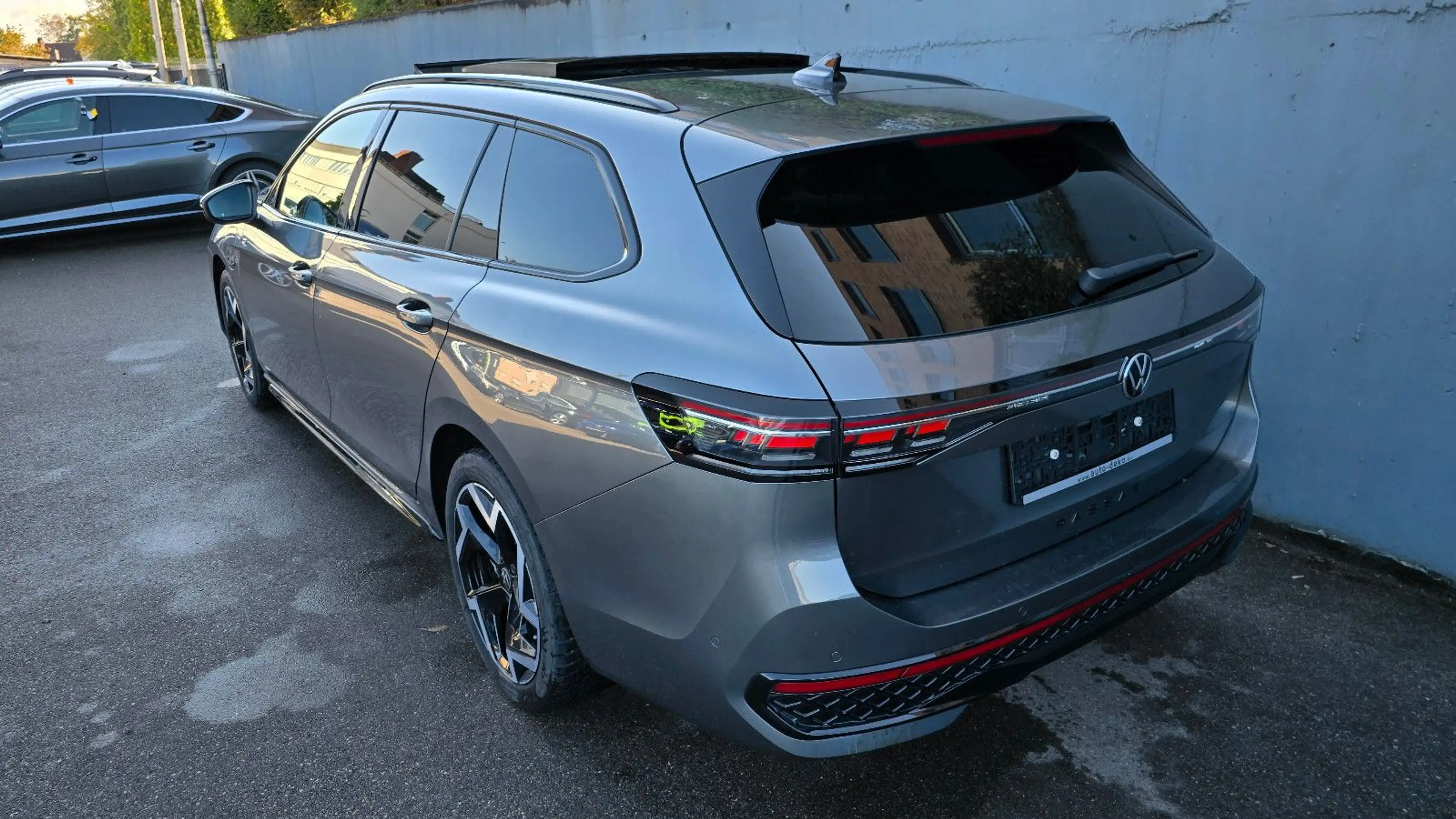 Volkswagen Passat Variant 1.5 eHybrid DSG 3 x R-Line Faceli — photo 4