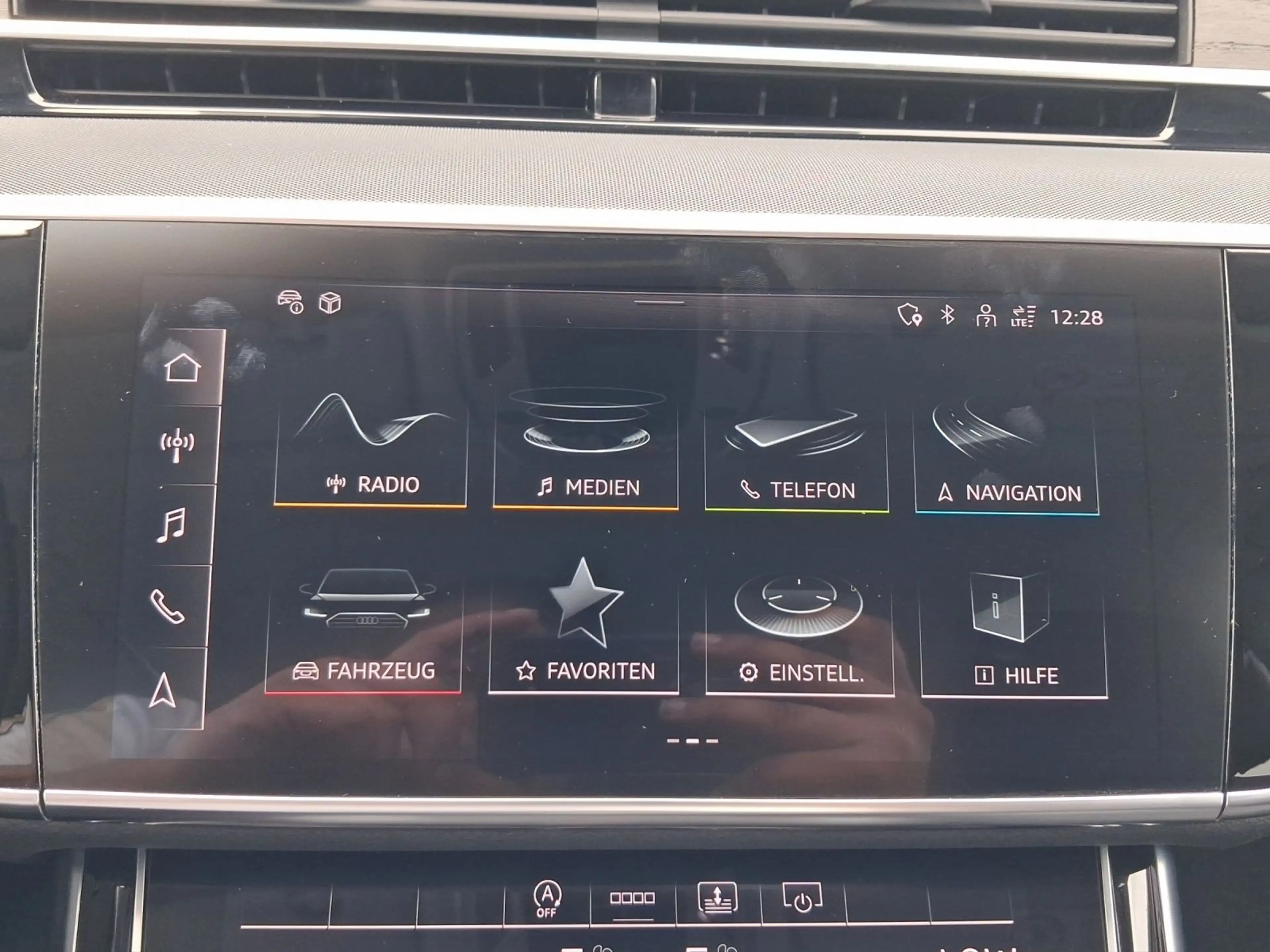 Audi A8 50 TDI Q MATRIX NAVI+ KAMERA LEDER LM18 — photo 15