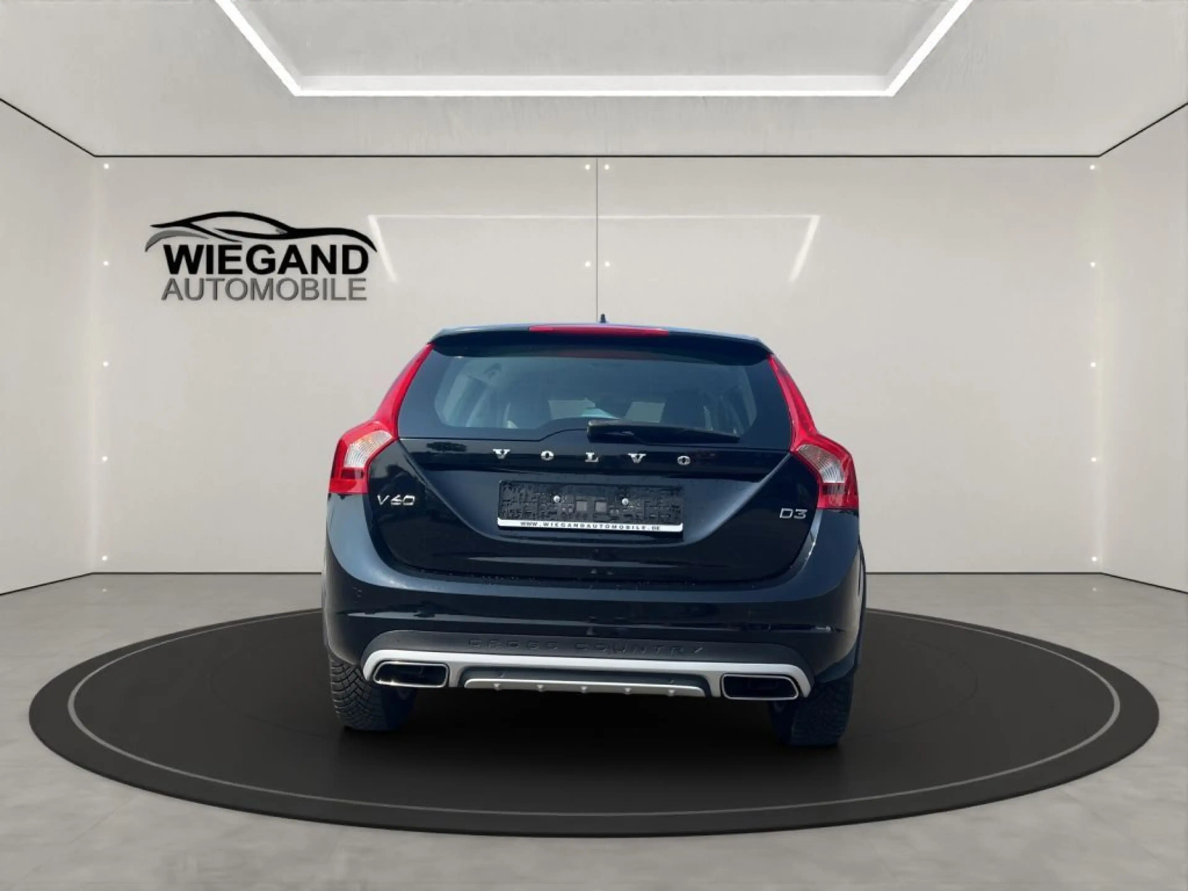 Volvo V60 Cross Country D3 Geartronic Pro+AUTOM.+LEDER — photo 4