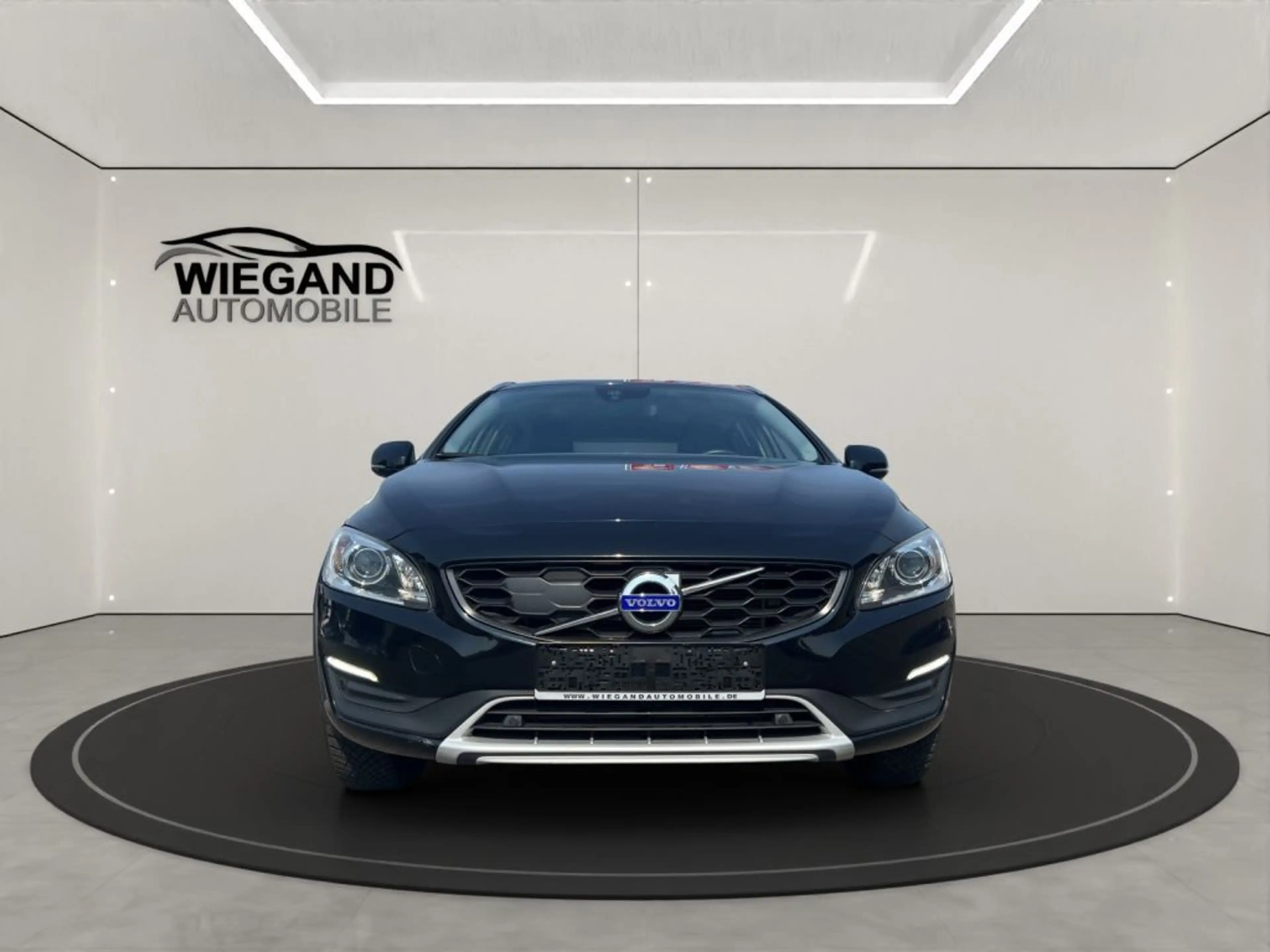 Volvo V60 Cross Country D3 Geartronic Pro+AUTOM.+LEDER — photo 8