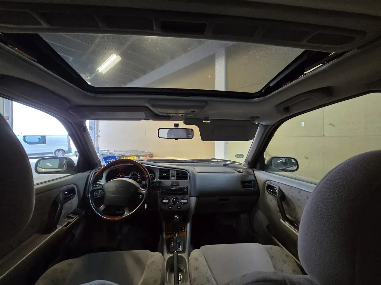 Nissan Primera 2.0 Comfort, foto 3