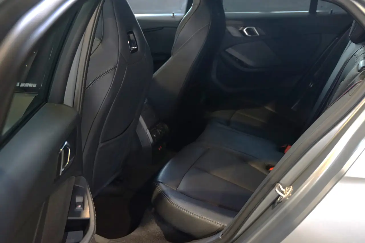 BMW 120 Serie 1 F40 120d xdrive Msport auto 14