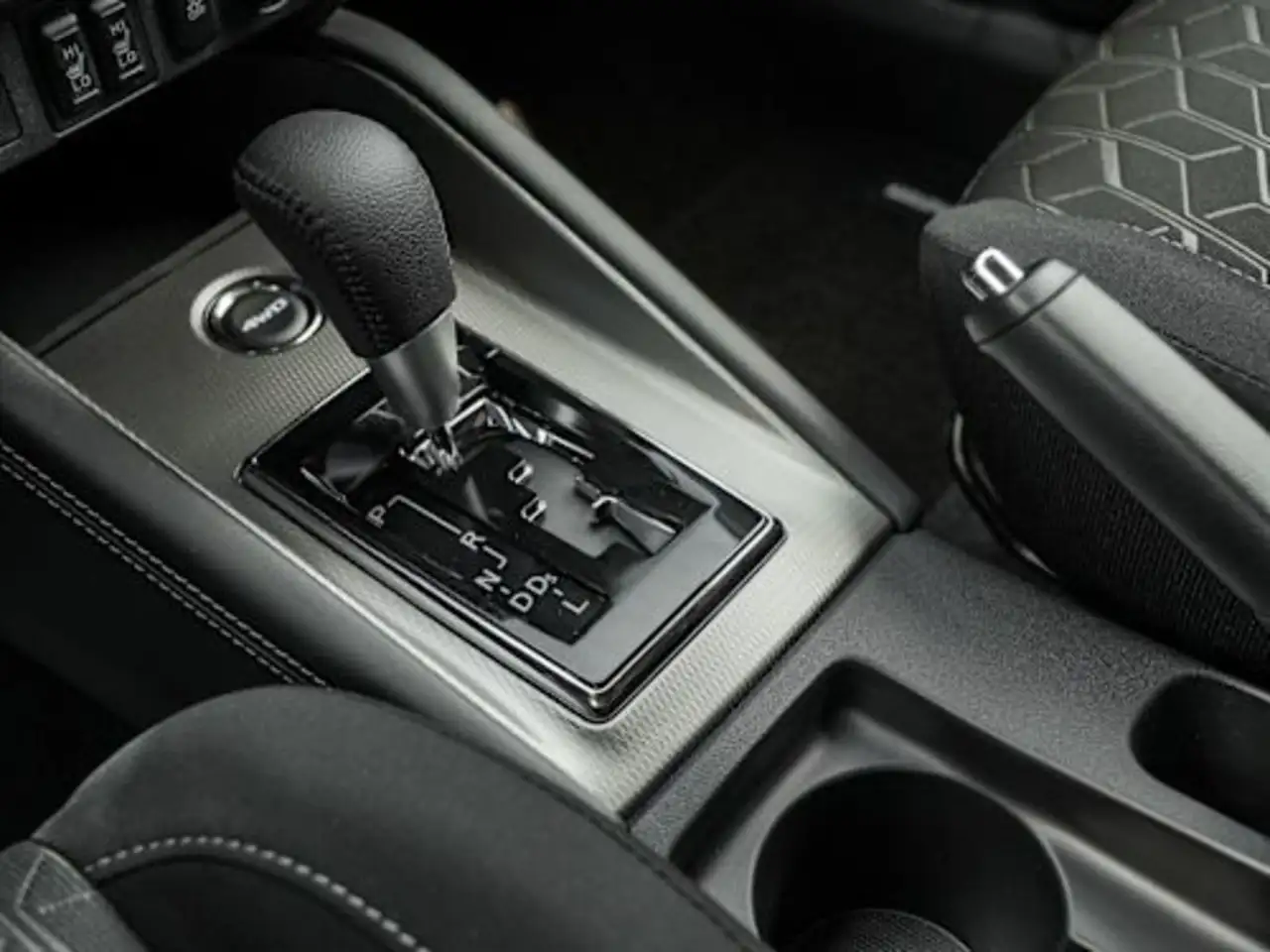 Mitsubishi RVR снимка Mitsubishi RVR