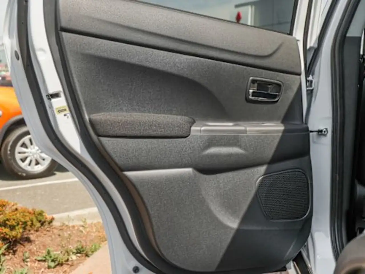 Mitsubishi RVR снимка Mitsubishi RVR