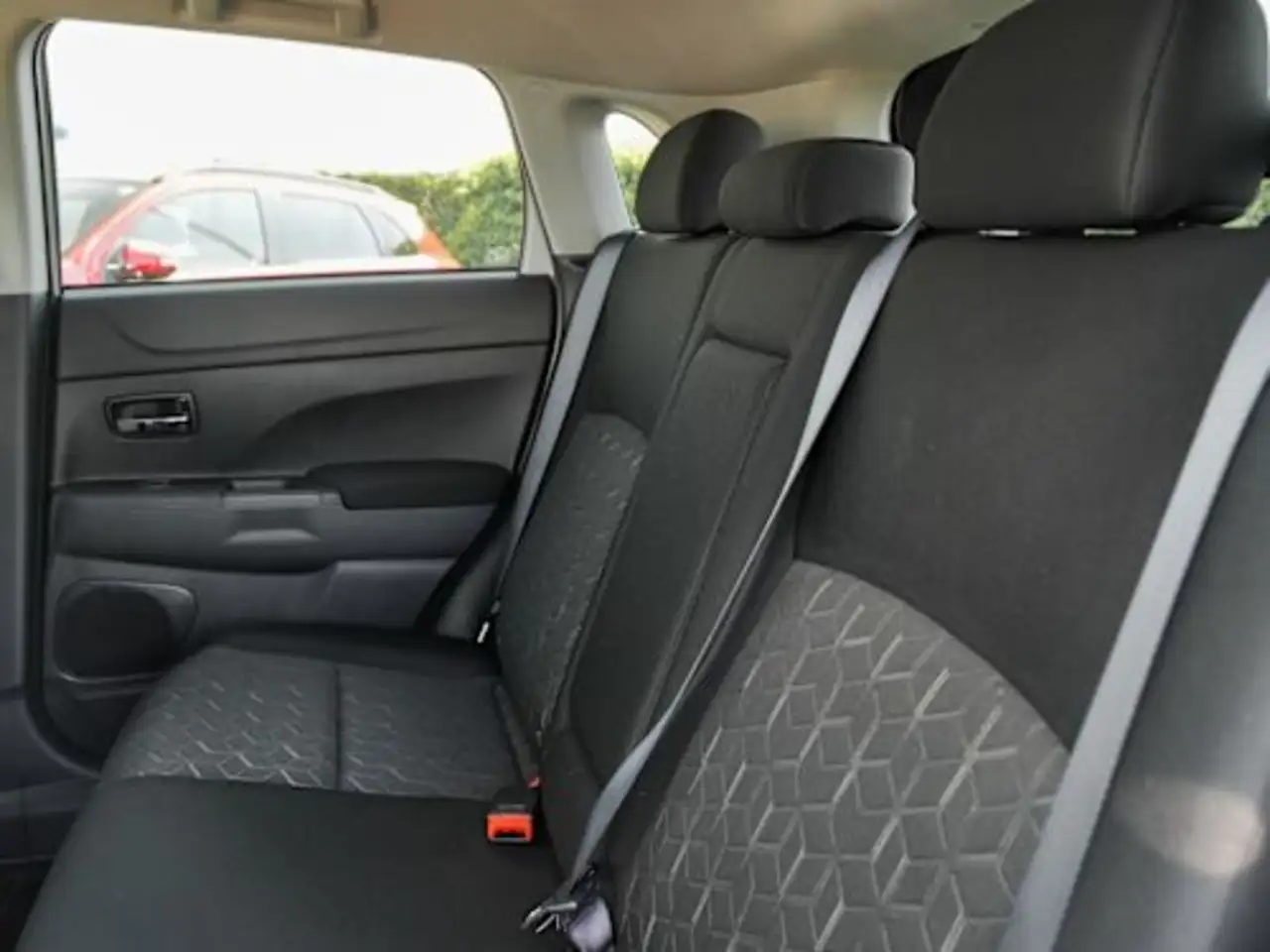 Mitsubishi RVR снимка Mitsubishi RVR