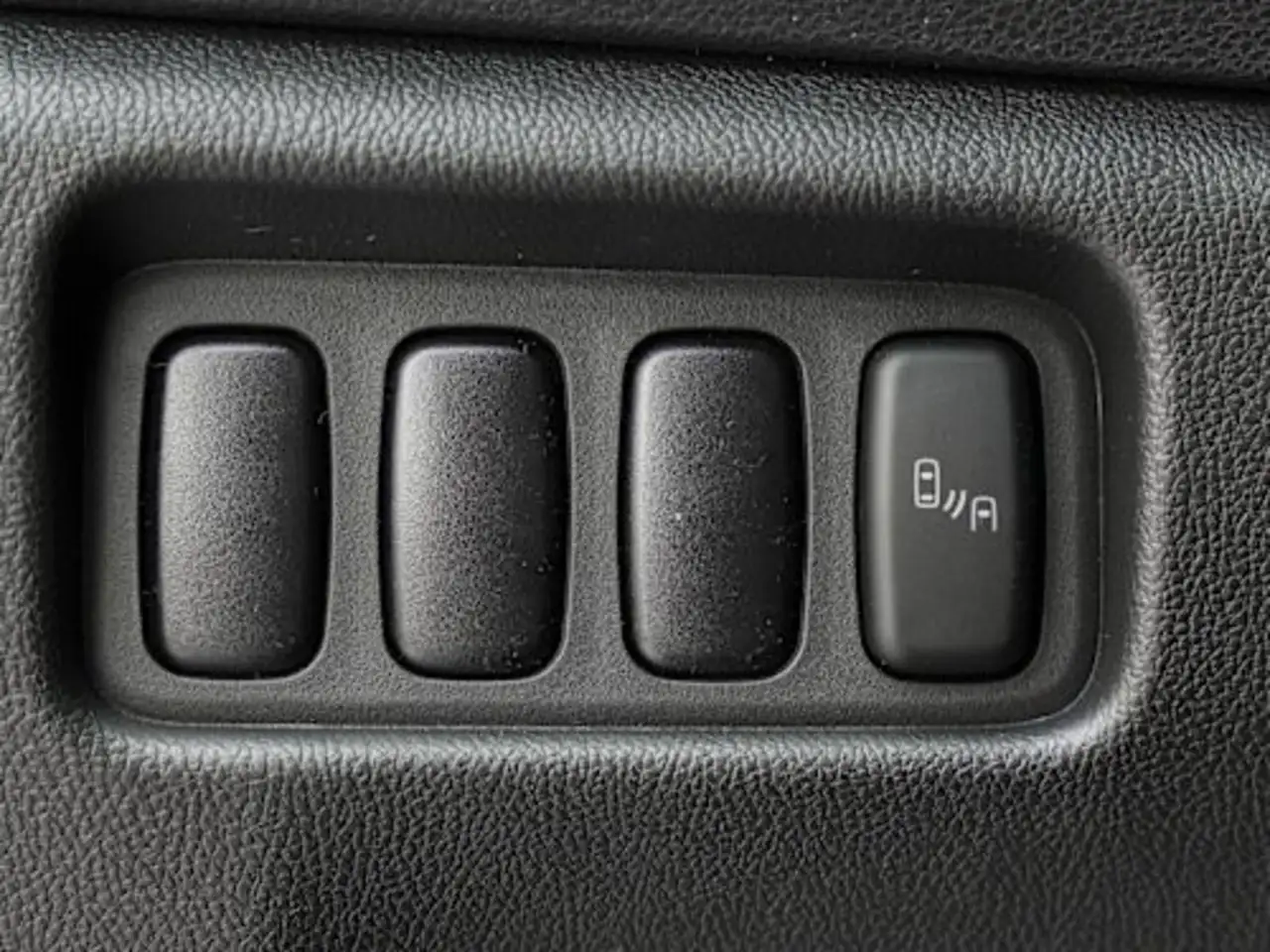 Mitsubishi RVR снимка Mitsubishi RVR