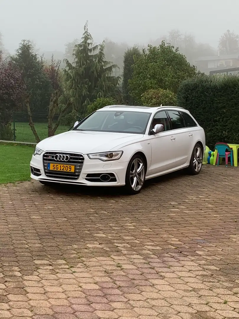 Audi S6 Avant Weiß - 1