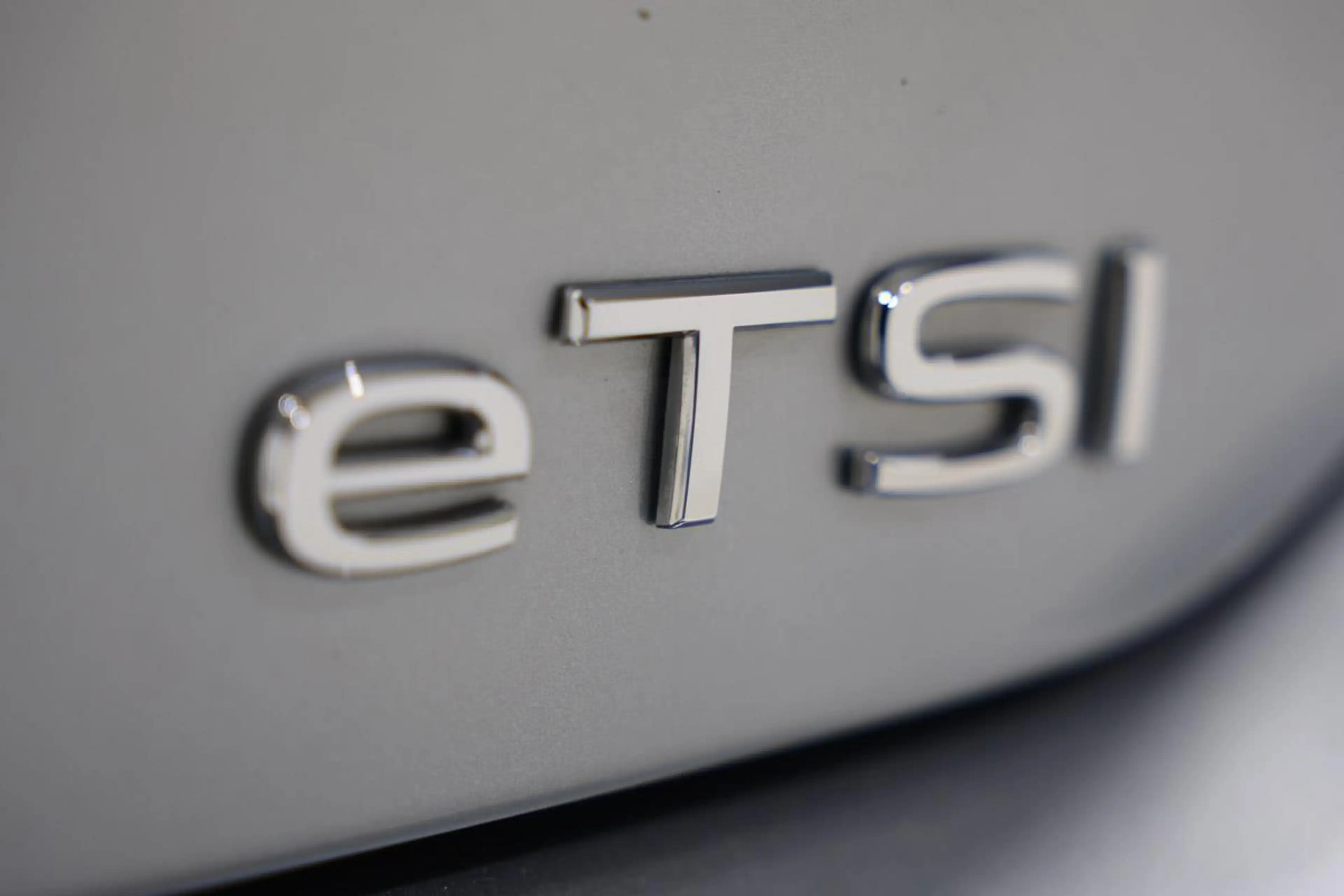Volkswagen Golf 1.5 eTSI 116 DSG R-LINE TOIT PANO GPS ACC CAMERA — photo 5