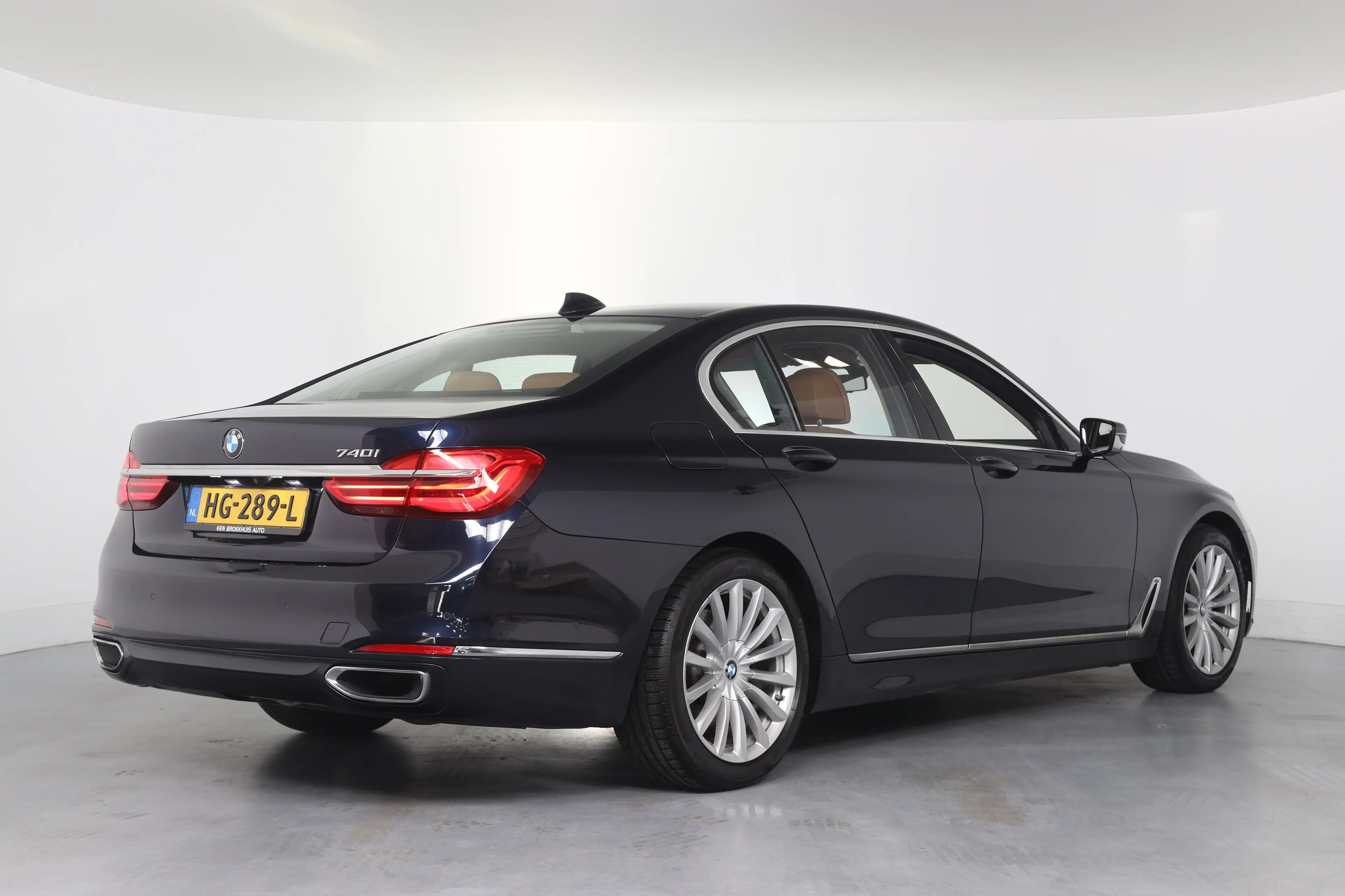 BMW 740 7 Serie 740i High Executive | 1e Eigenaar! | Deale — photo 15