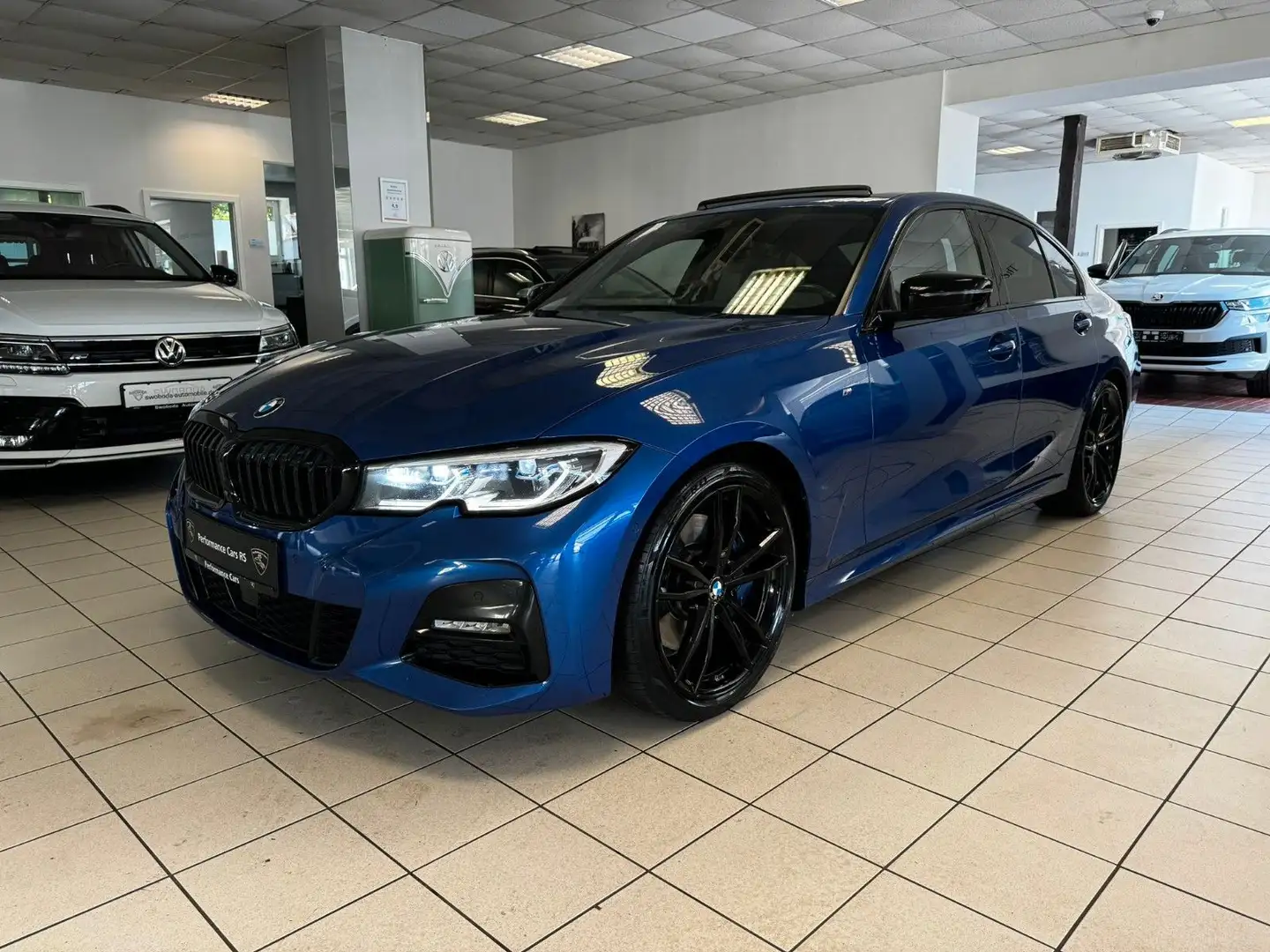 BMW 320 d Lim M Pano/360°/AHK/HEAD UP/Laser Licht Bleu - 1